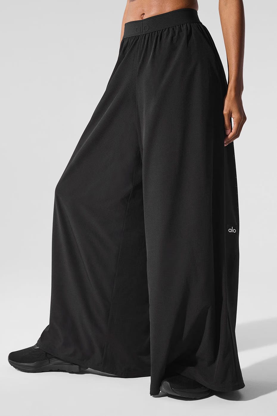 Mesh Mirage Trouser