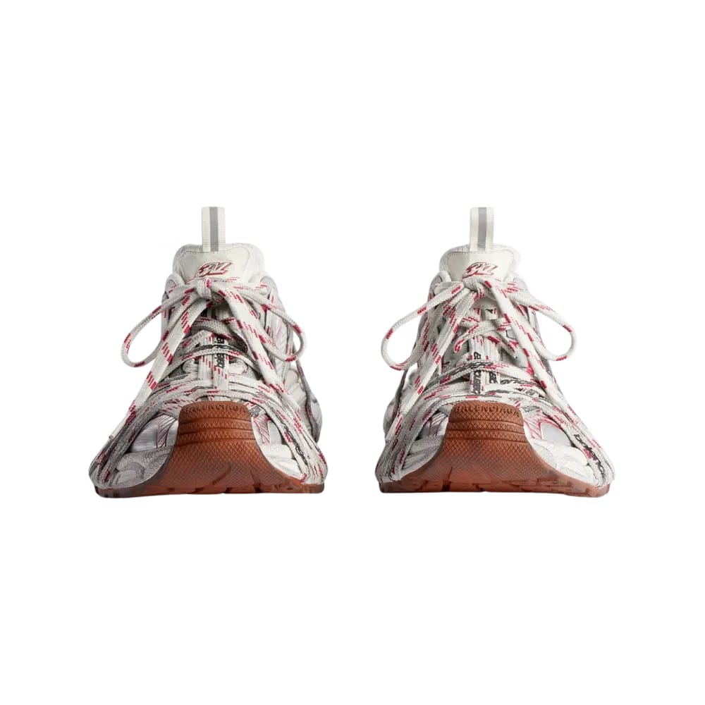 Balenciaga 3XL Extreme Laces Logo Sneaker In Beige