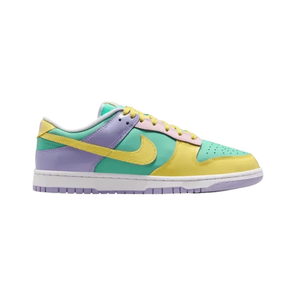 Nike Dunk Low 'Easter' 2026