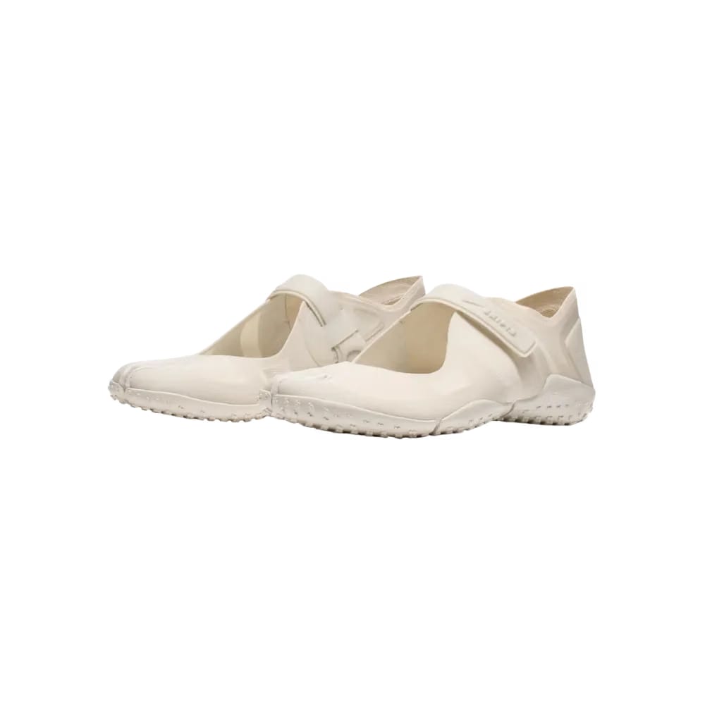 NikeSKIMS Air Rift 'Light Bone'