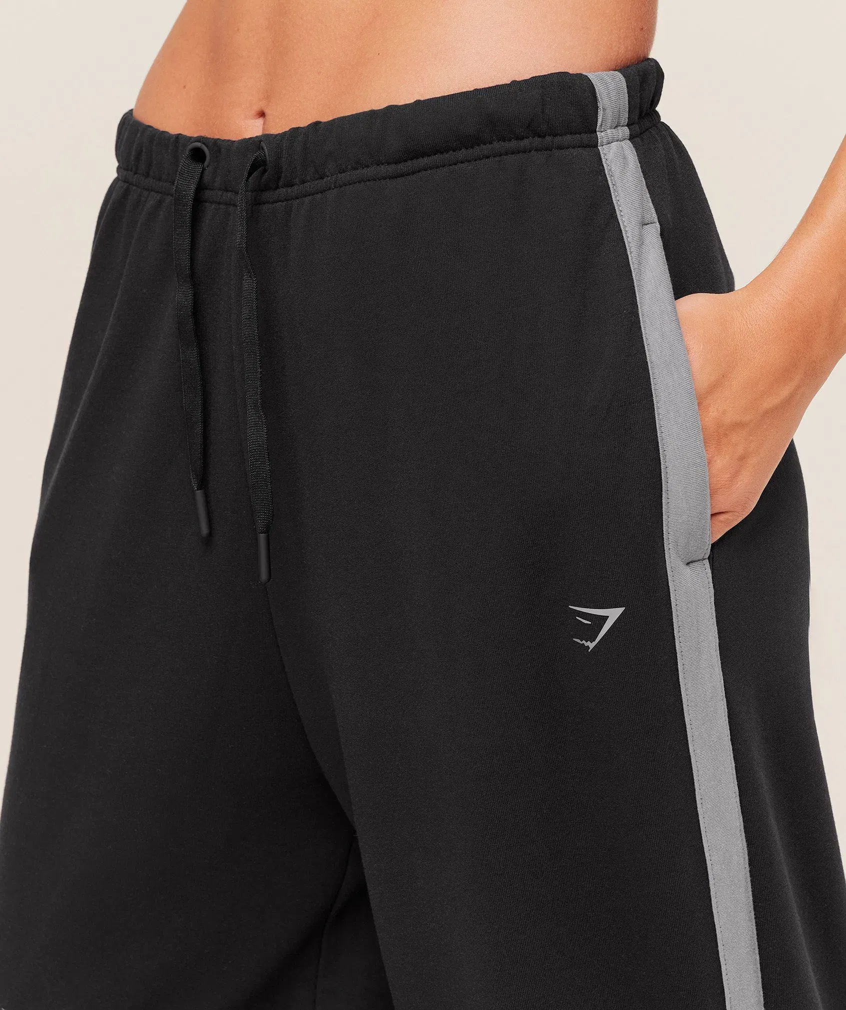Women's Gymshark Retro Stripe Snap Pants Black
