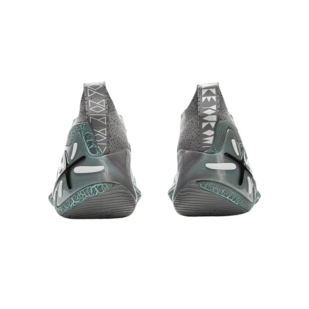 Li-Ning Way of Wade 11 "Statue"