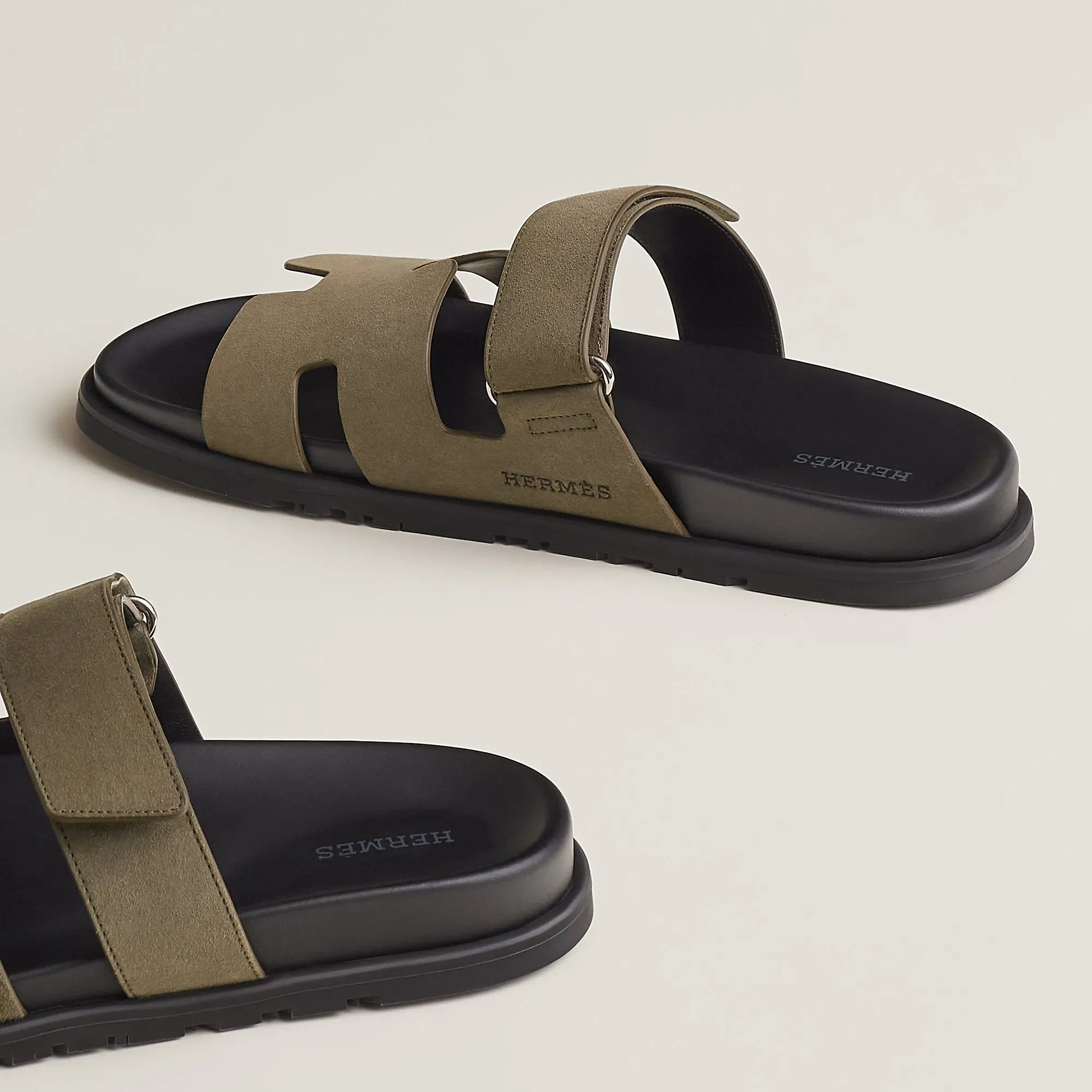 Hermes Chypre Sandal Noir