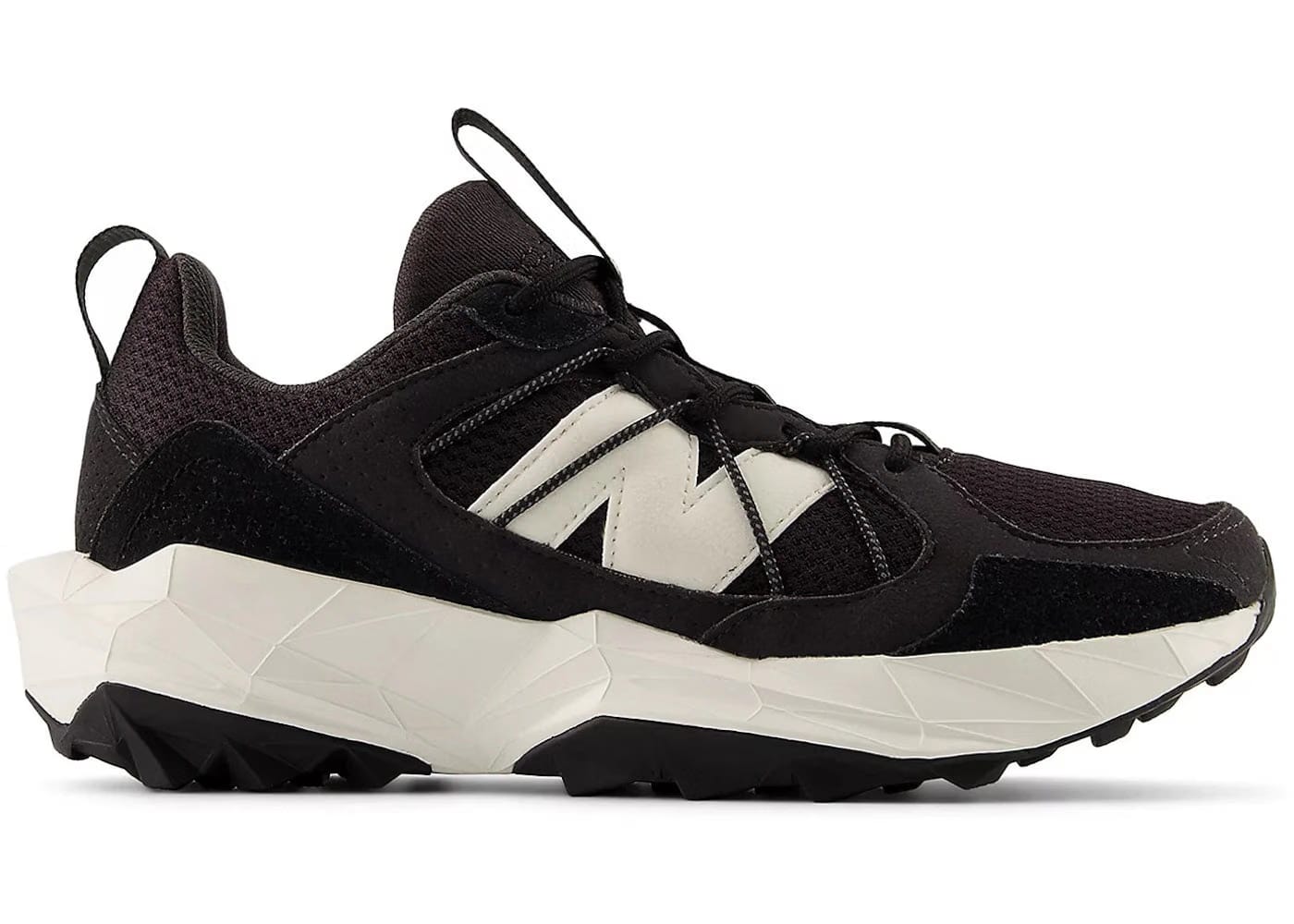 New Balance Dynasoft Tektrel V1 Black White Womens