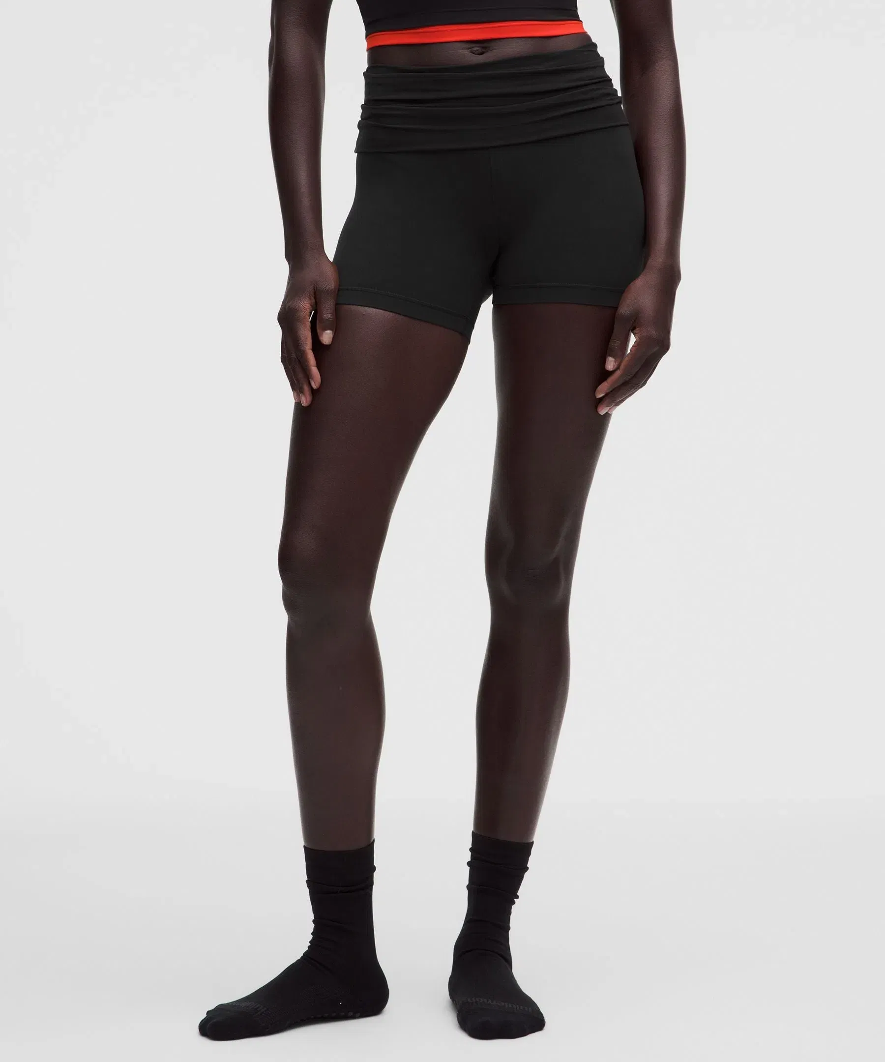 Lululemon Women's Groove Foldover Mid-Rise Short 4"