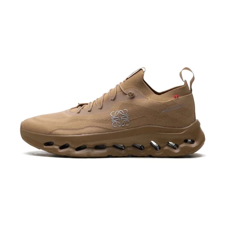 On Running Cloudtilt Loewe "Dark Sand"