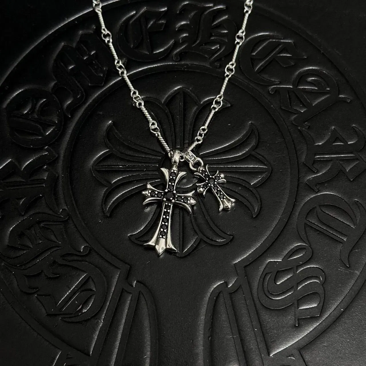 CH Double Pendant Necklace Black