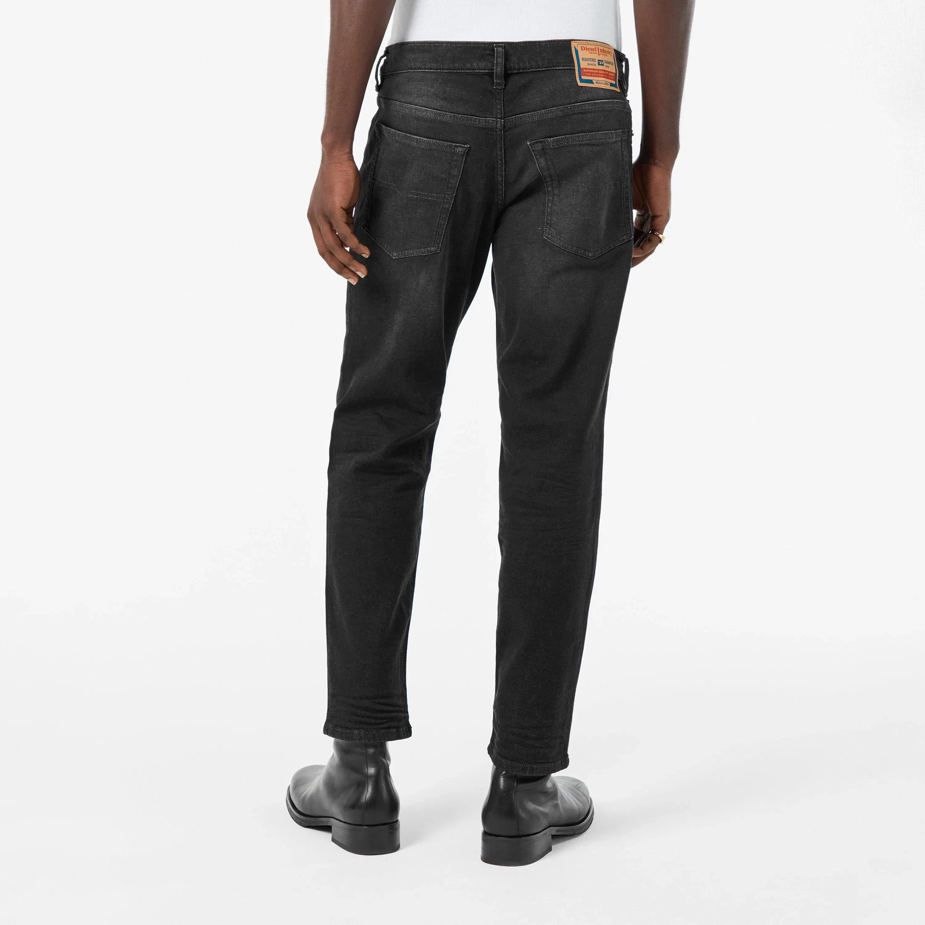 D-Finitive Jeans