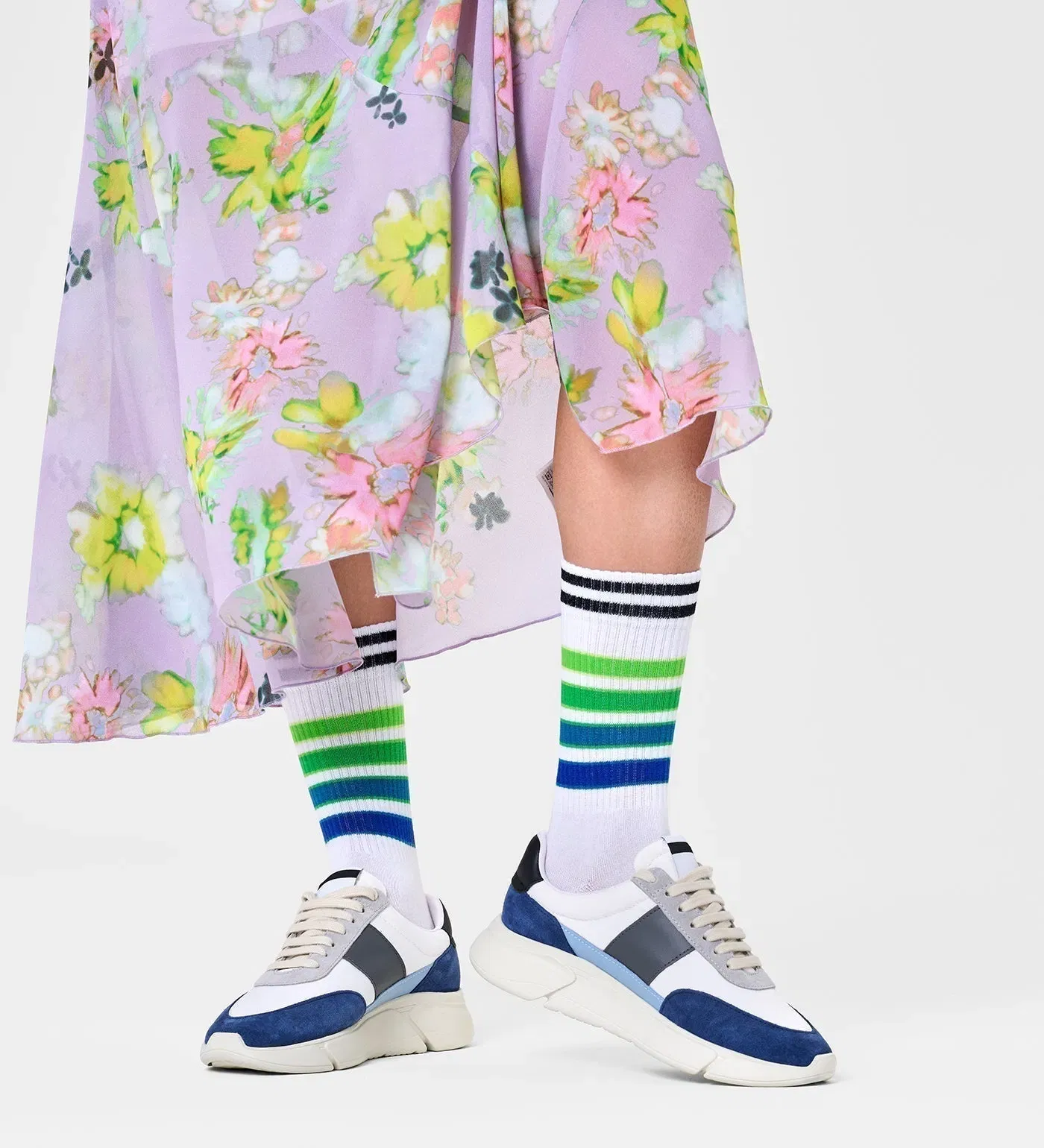 Happy Socks Unisex Street Stripe Sneaker Crew Length Socks for Women and Men