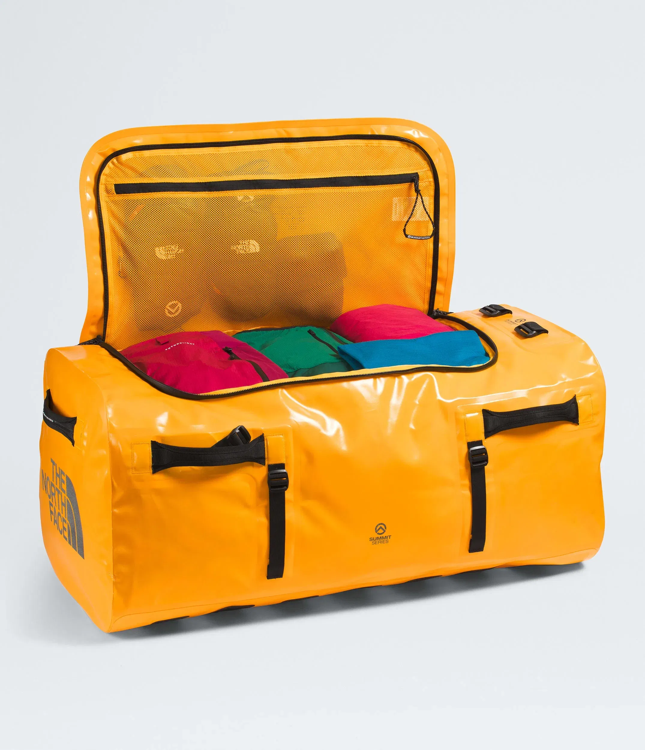 The North Face Summit Series Advanced Mountain Kit™ 140L Duffel Summit Gold
