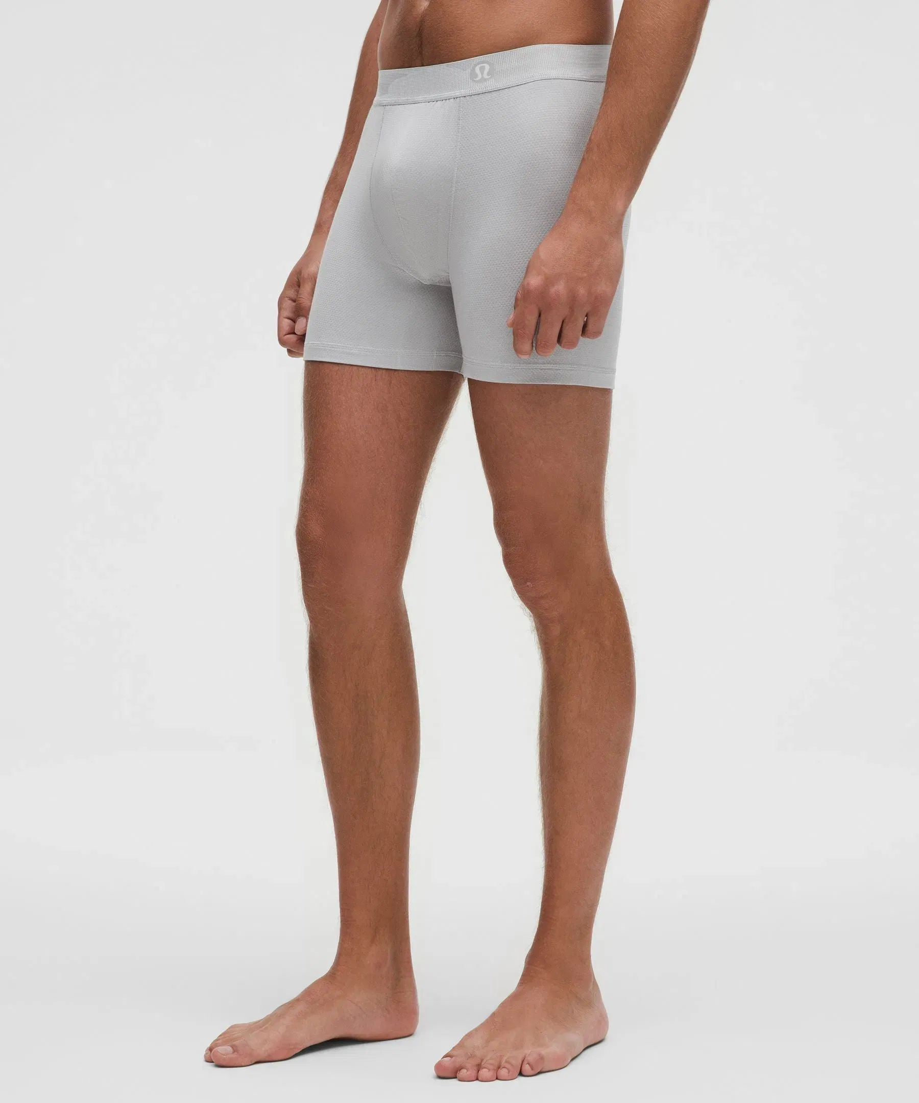 Lululemon Always In Motion Mesh Boxer 5" *Logo
