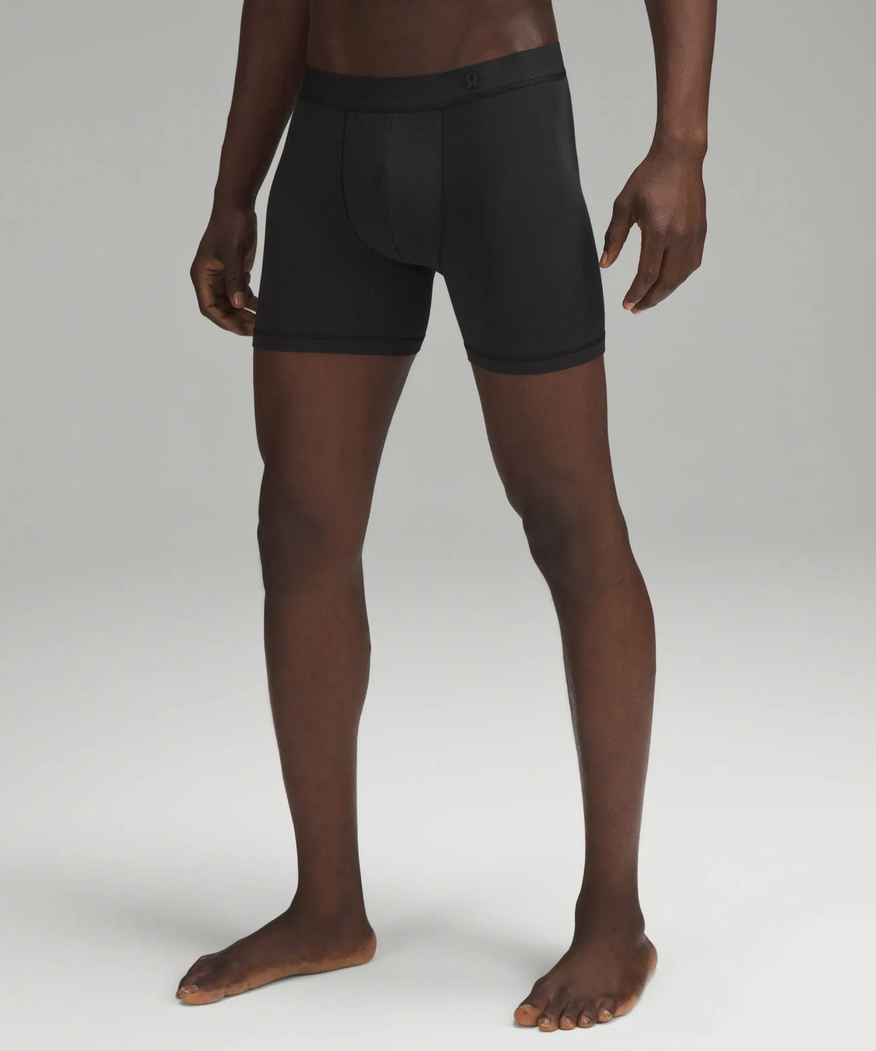 Lululemon Always In Motion Mesh Boxer 5" *Logo