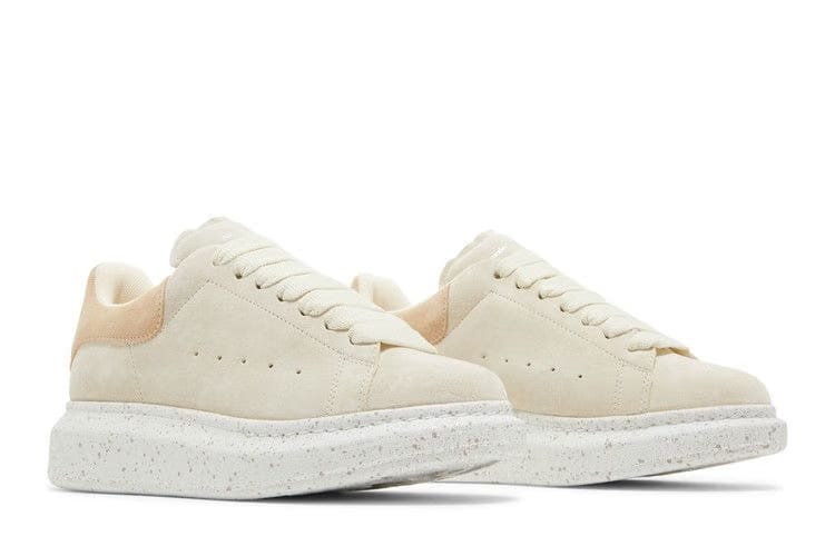 Alexander McQueen Wmns Oversized Sneaker 'Bone'