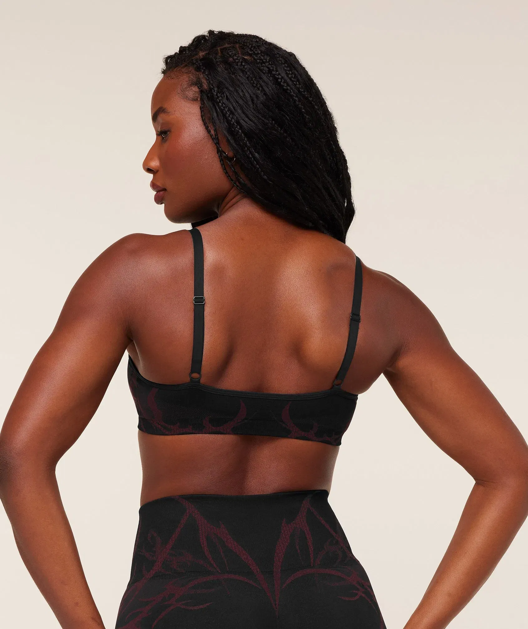 Gymshark Storm Seamless Sports Bra - Black/Rich Maroon