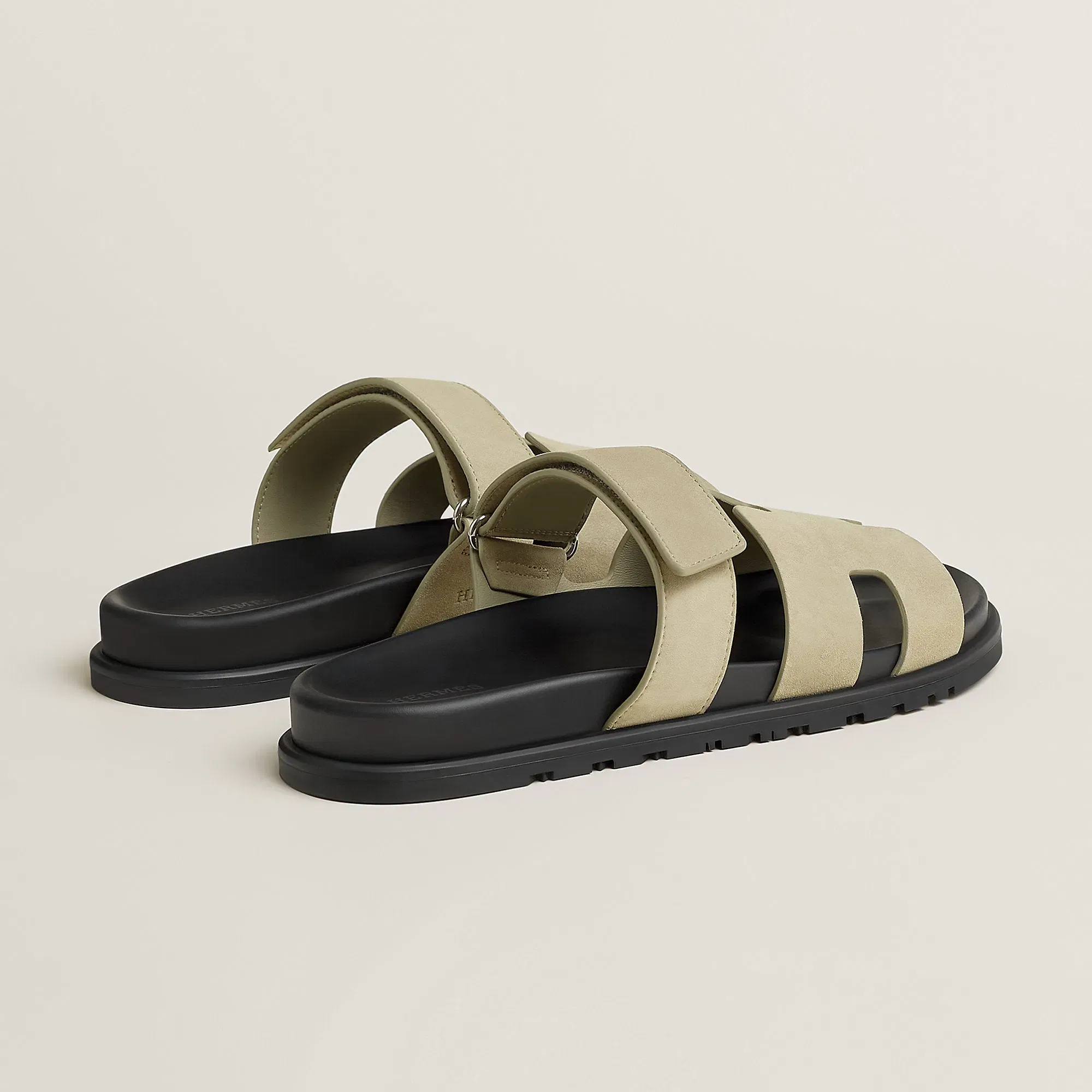 Hermes Chypre Sandal Noir