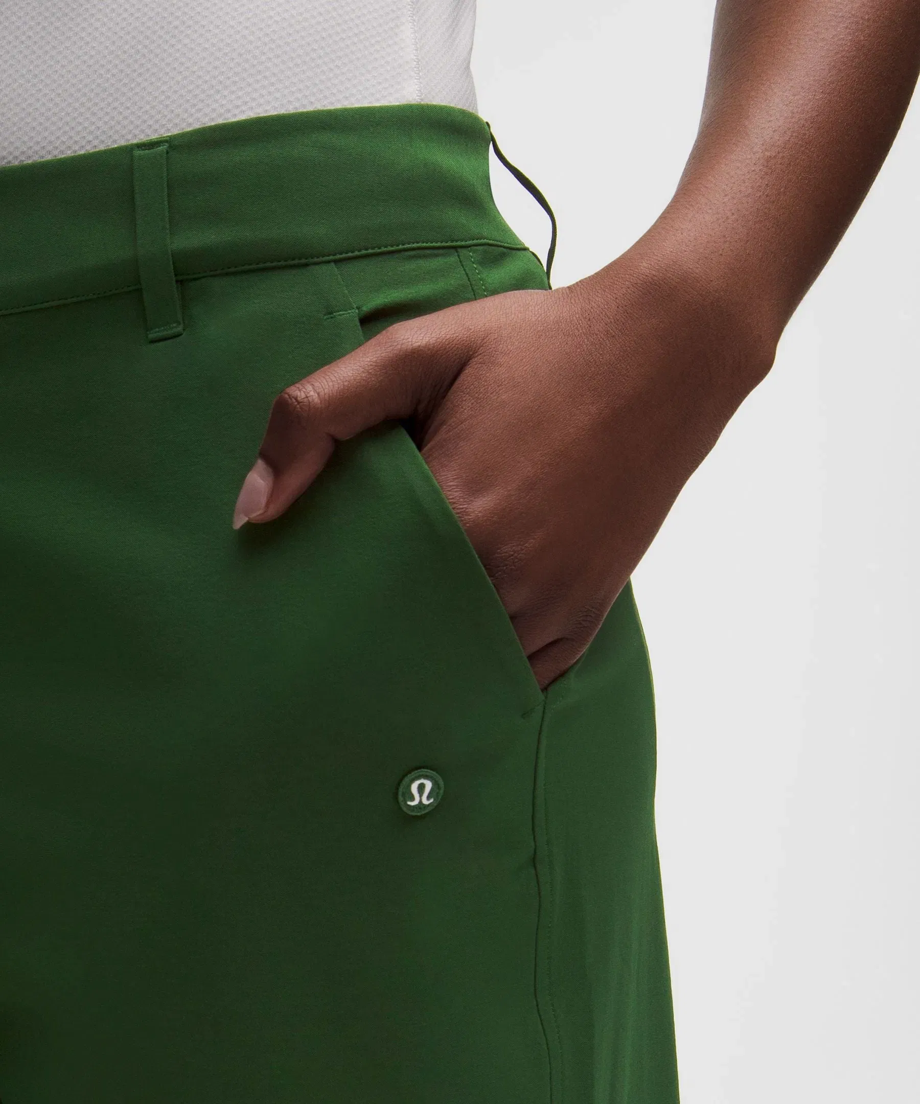 Lululemon Women's Stretch Twill Golf Pant Regular *Stitched Logo