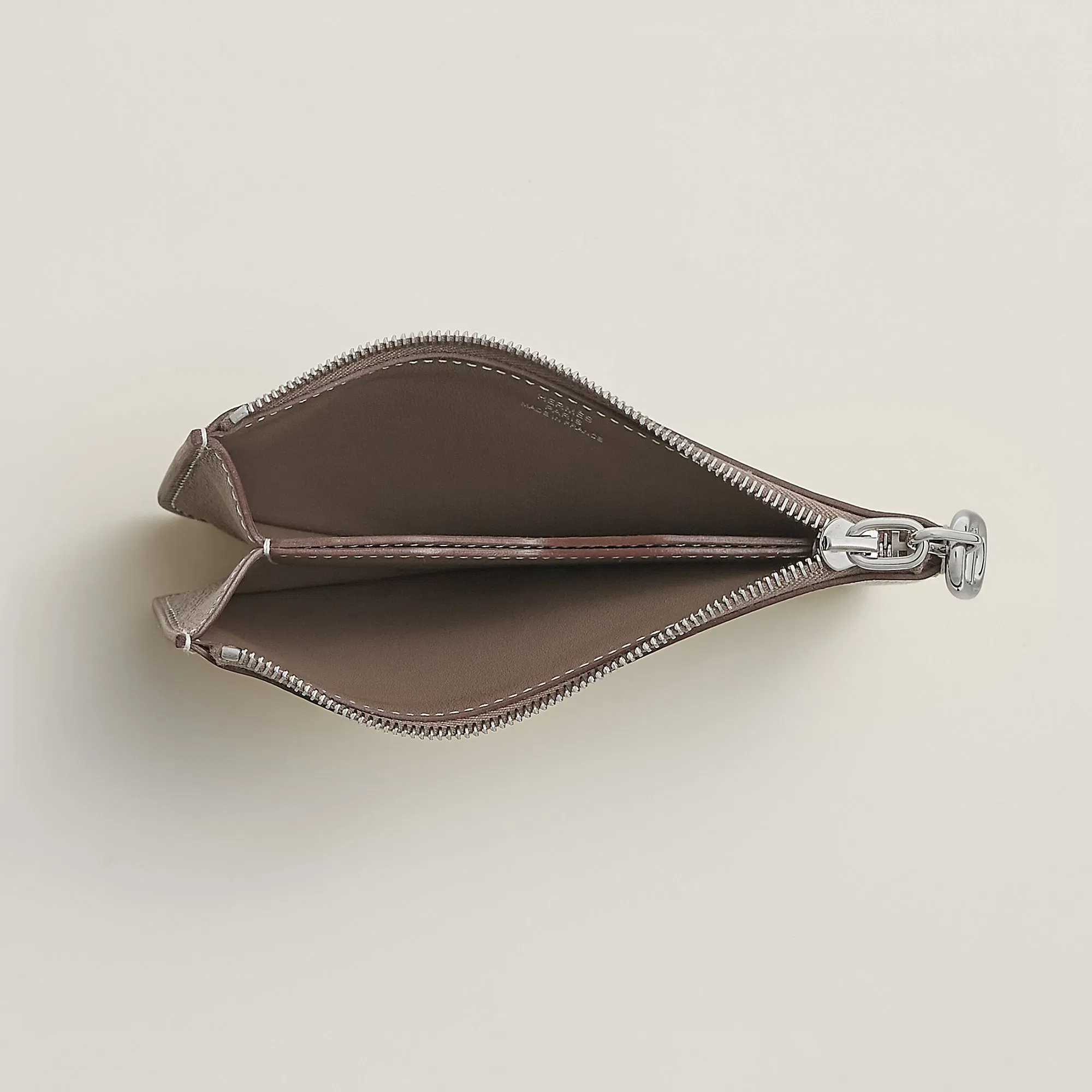 Hermes Zipengo Chaine D'Ancre Card Holder Bton