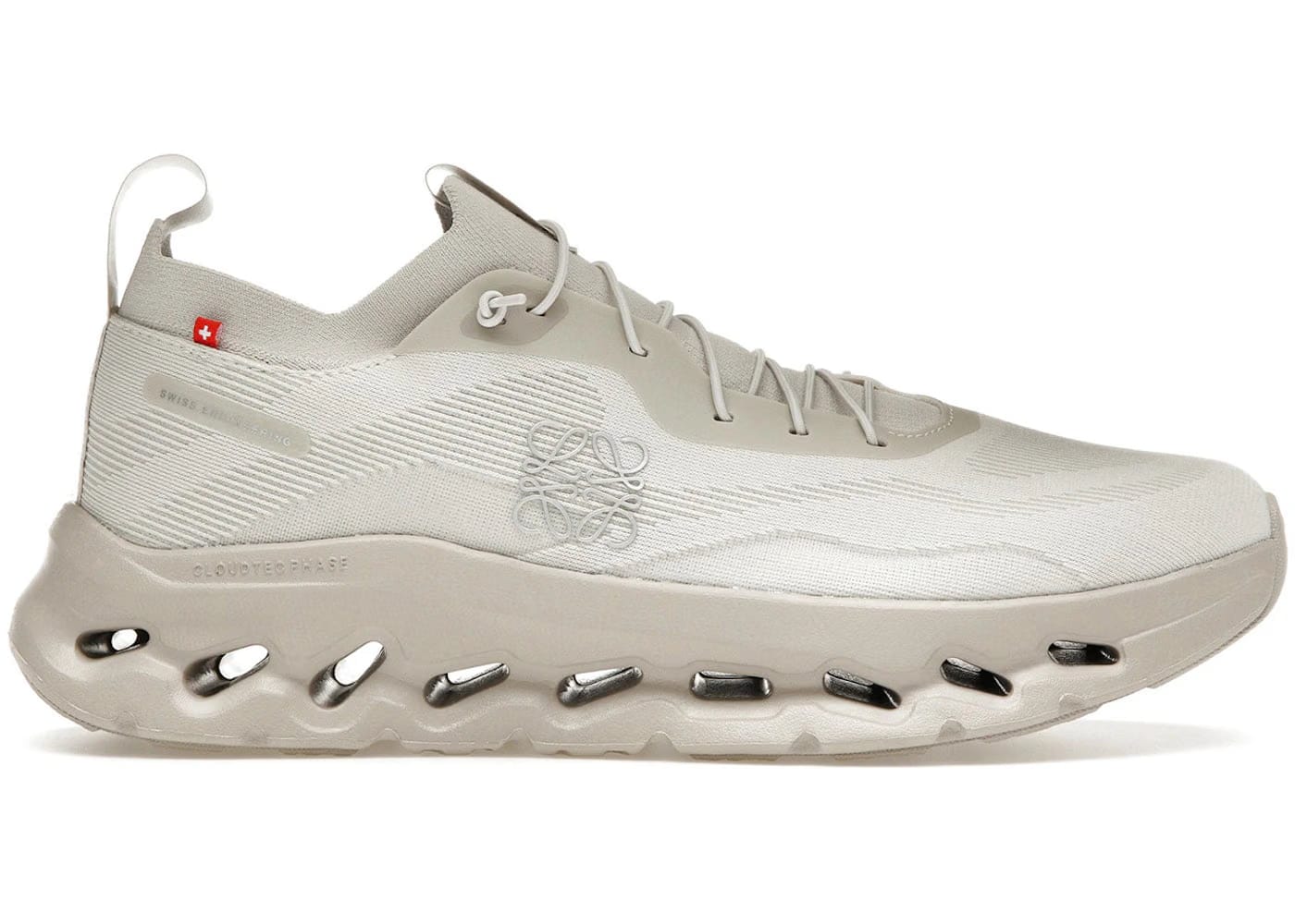 On Running Cloudtilt Loewe Sand Womens