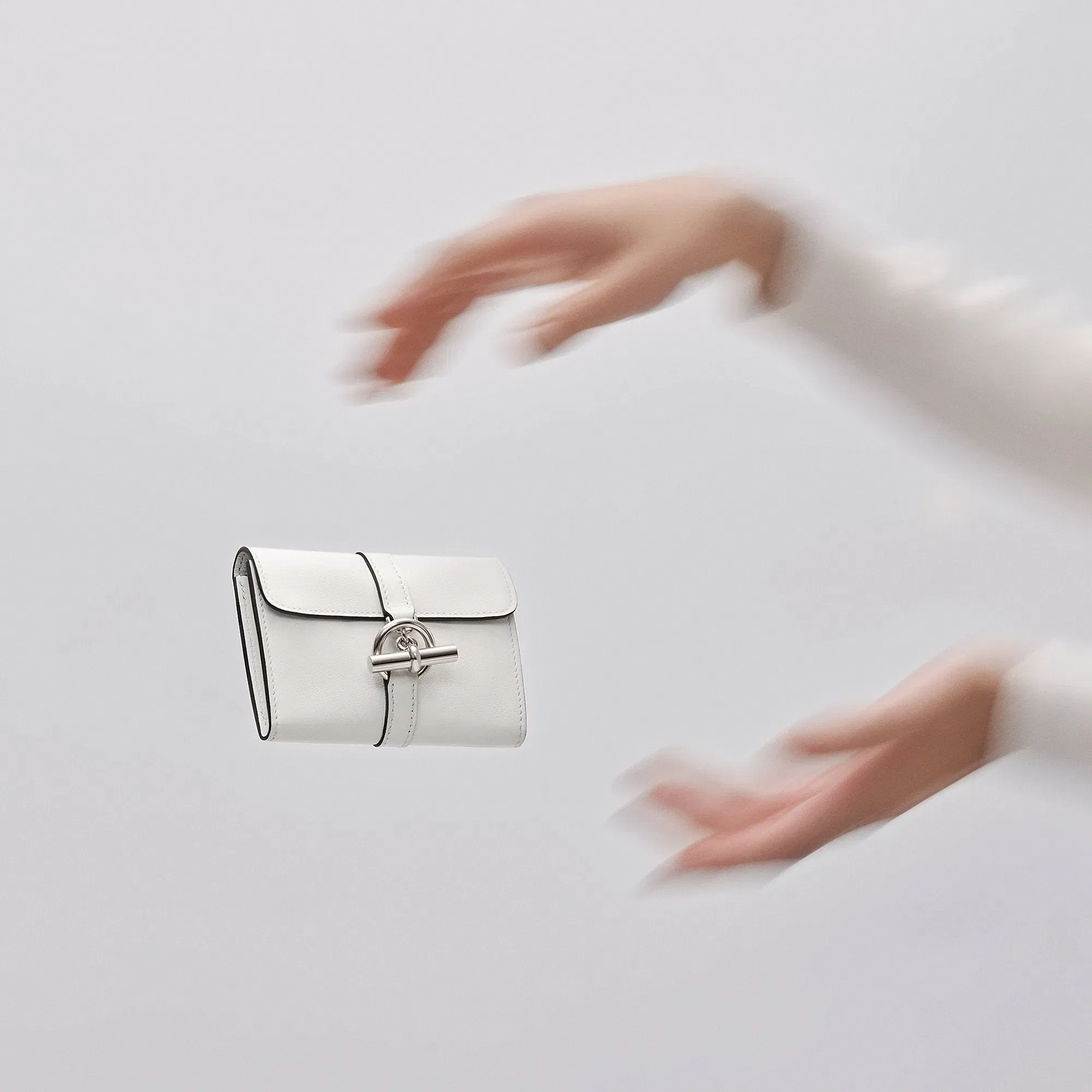 Hermes Glenan Compact Wallet Ssame