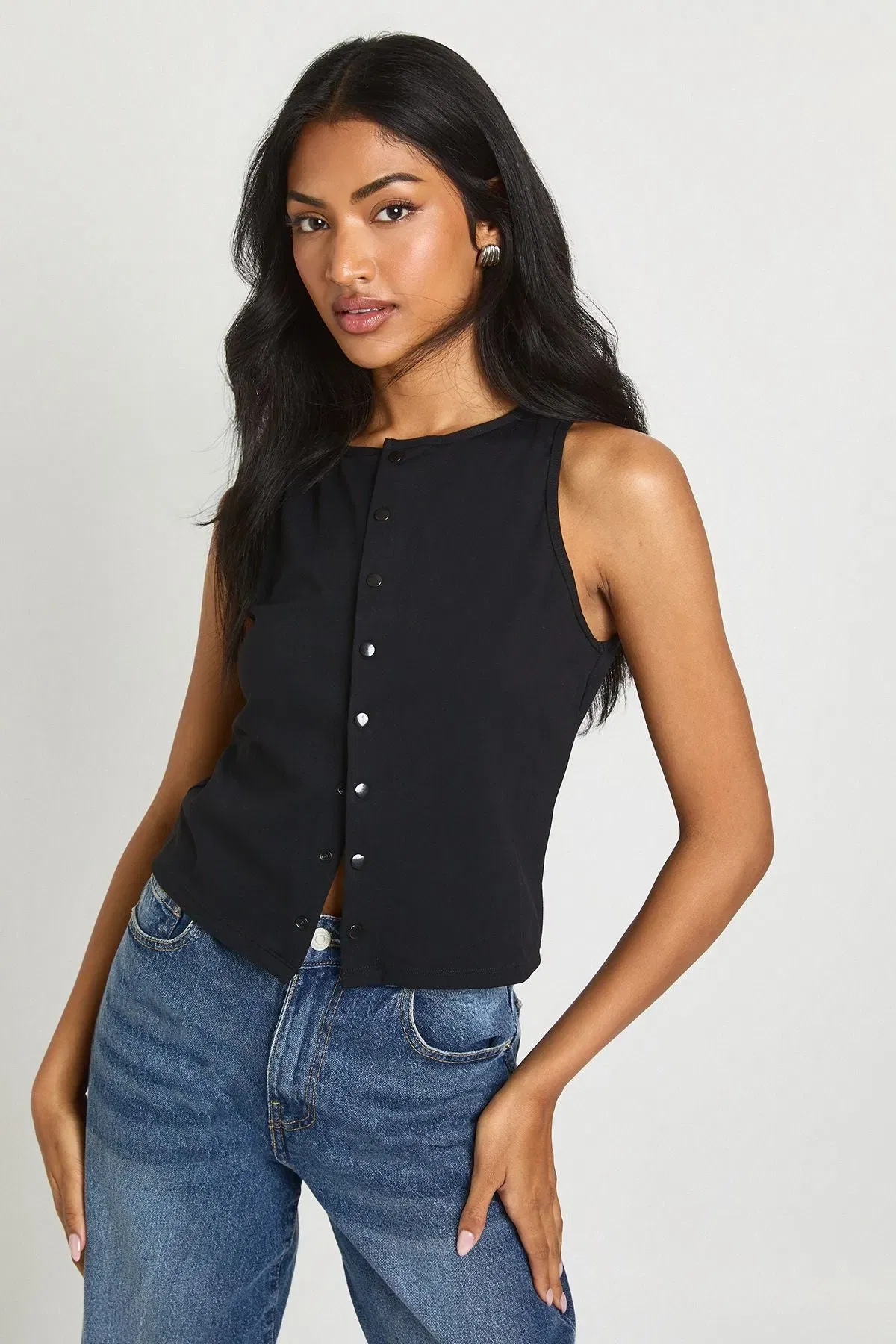 Peached Sculpt Popper Through Sleeveless Top