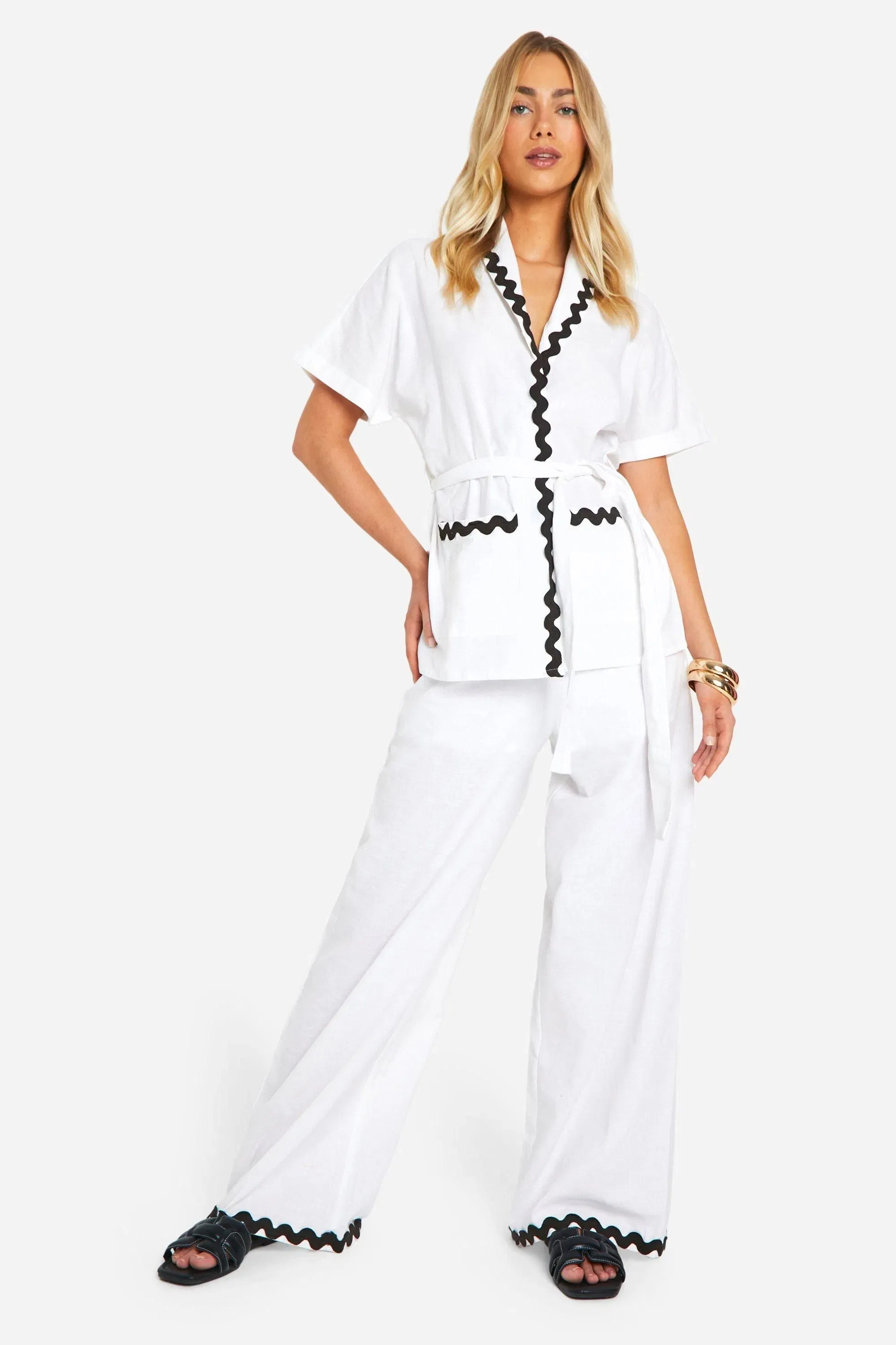 Contrast Trim Wide Leg Trousers