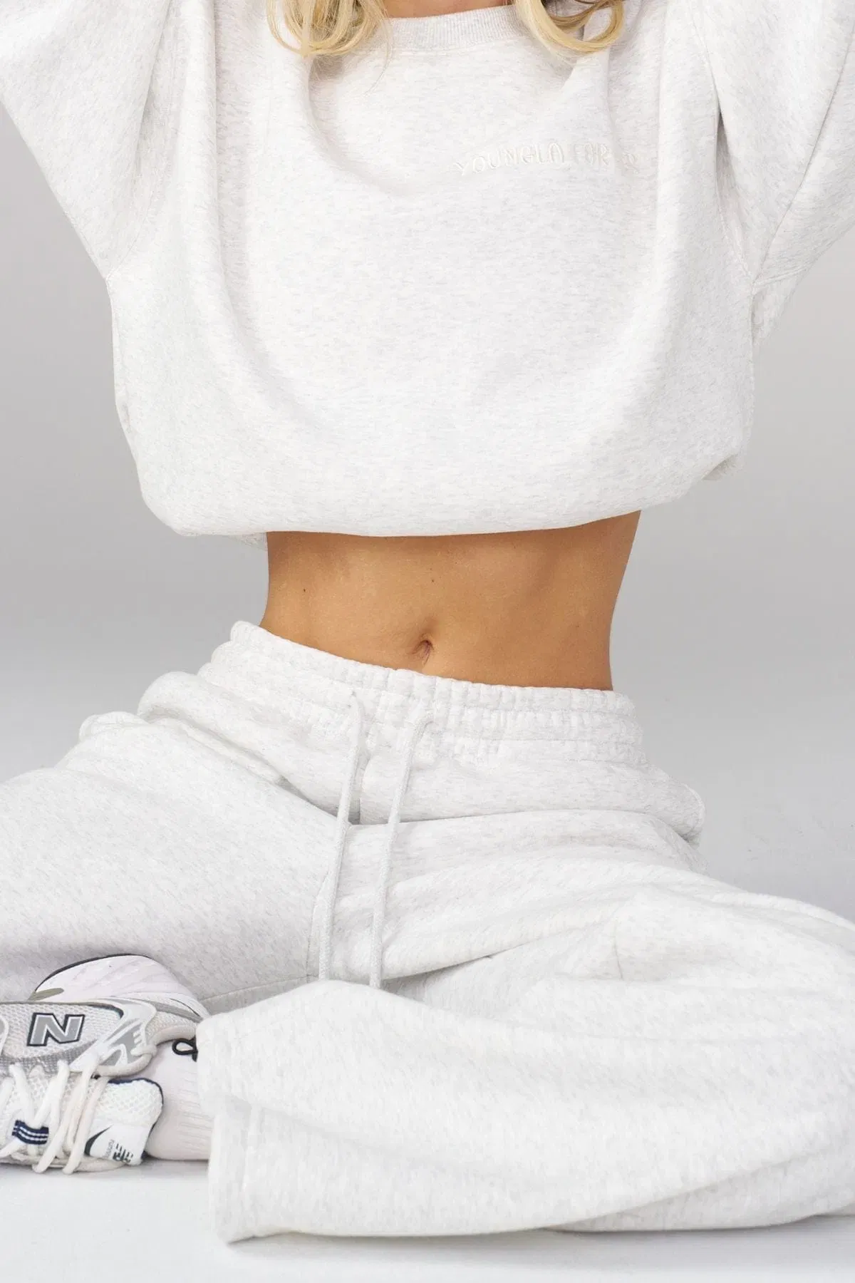 W5091 - Winter Crewneck