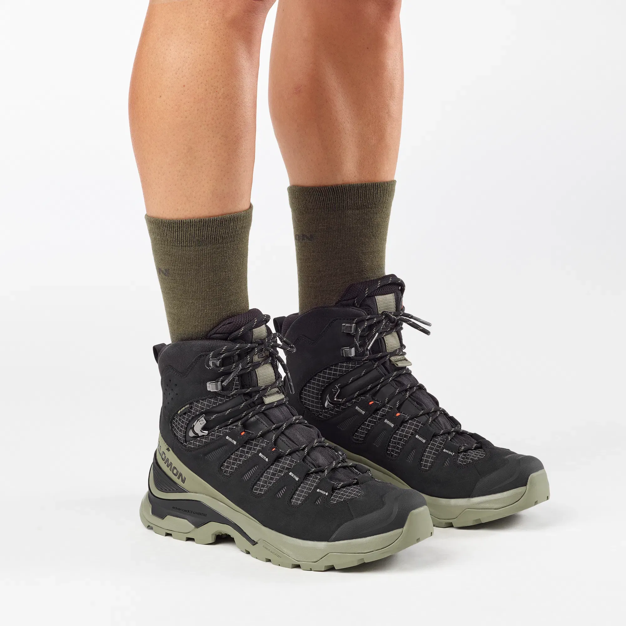Salomon Quest 5 Gore Tex Hiking & Backpacking Shoes Black