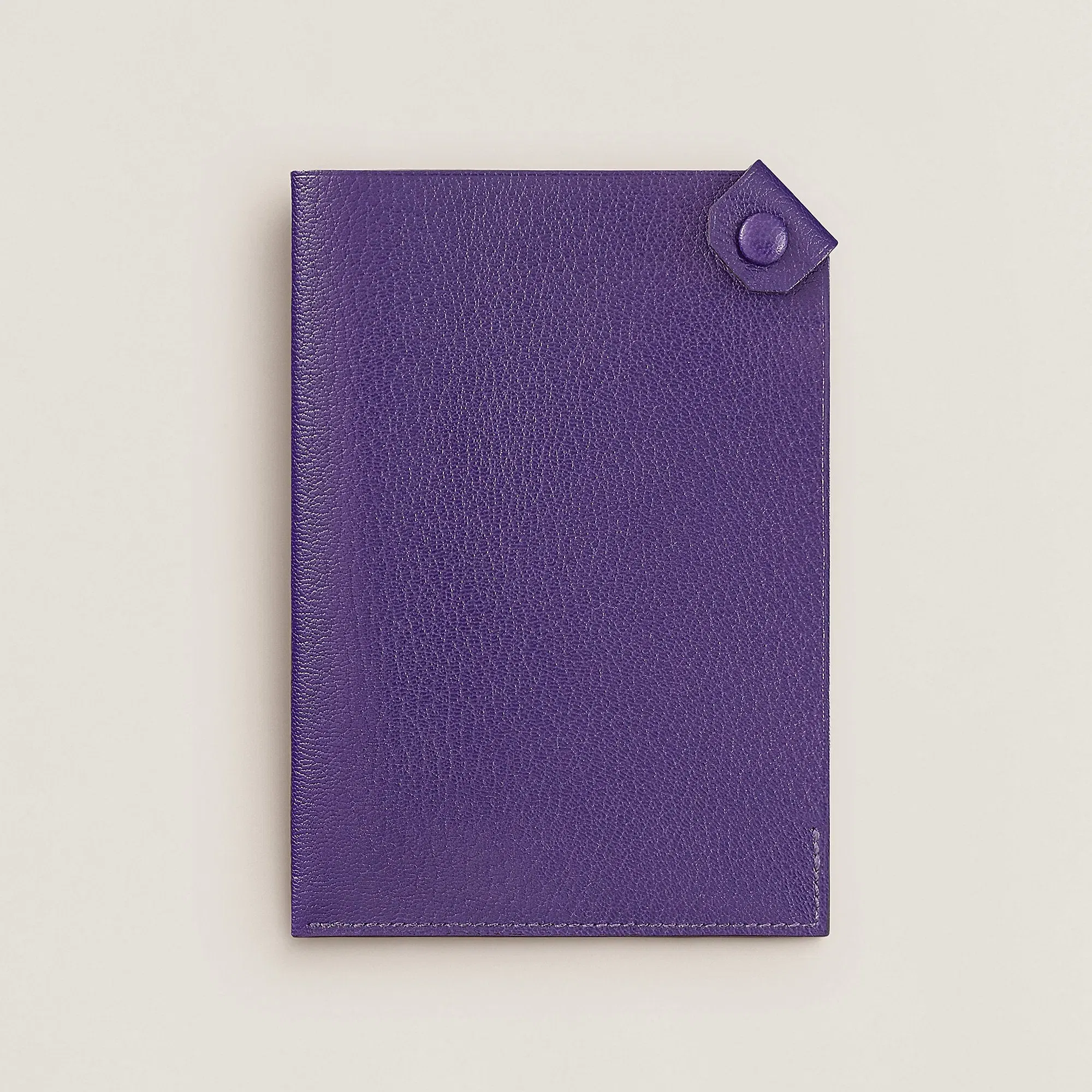 Hermes Tarmac Passport Holder Feu