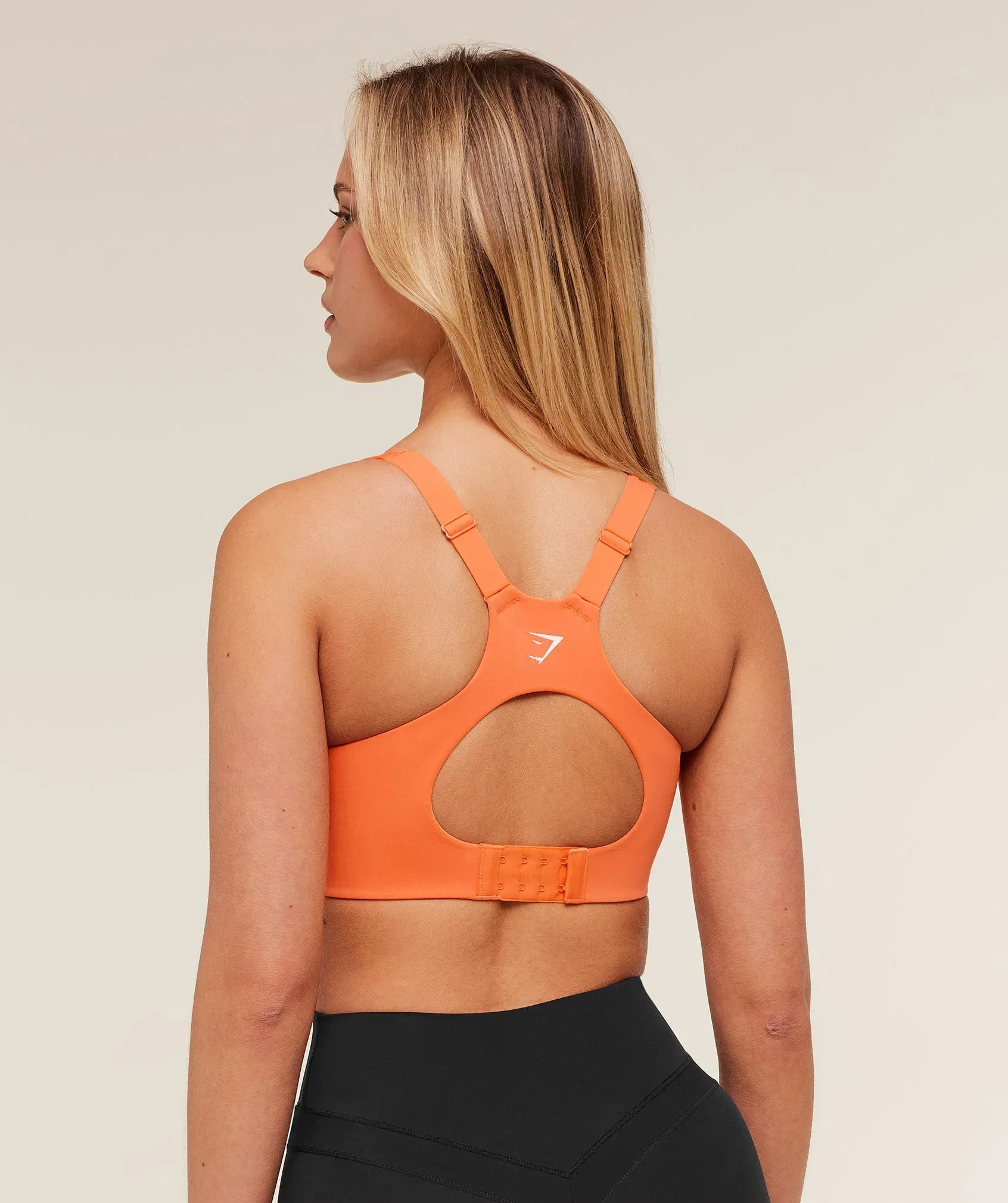 Gymshark High Support V-Neck Sports Bra - Dayglow Peach