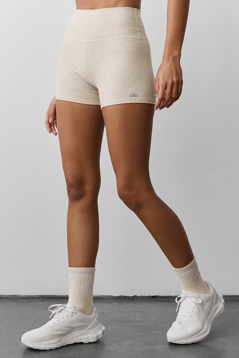 3" Alosoft High-Waist Carefree Short