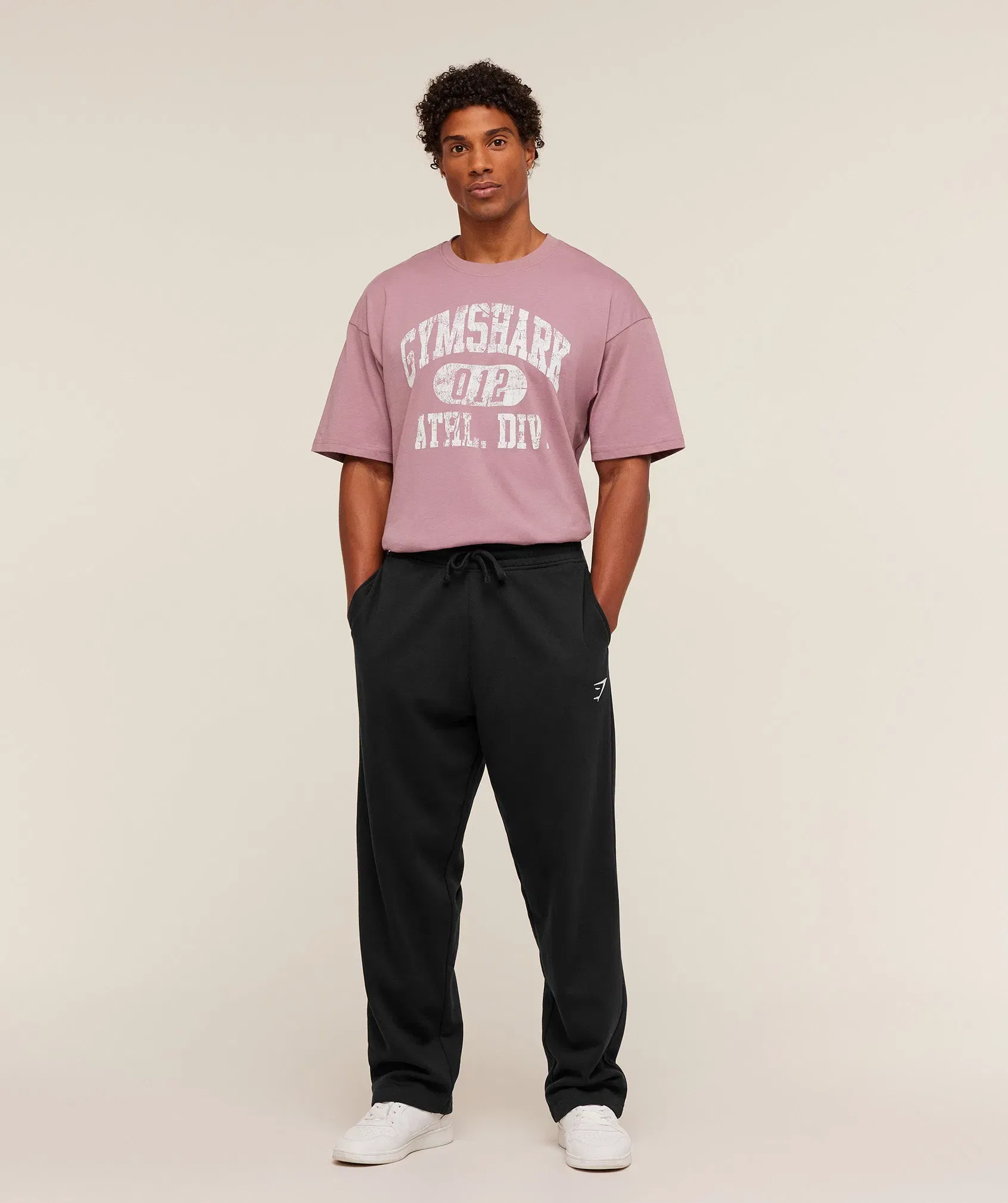 Gymshark Athletic Division Graphic T-Shirt - Calm Pink