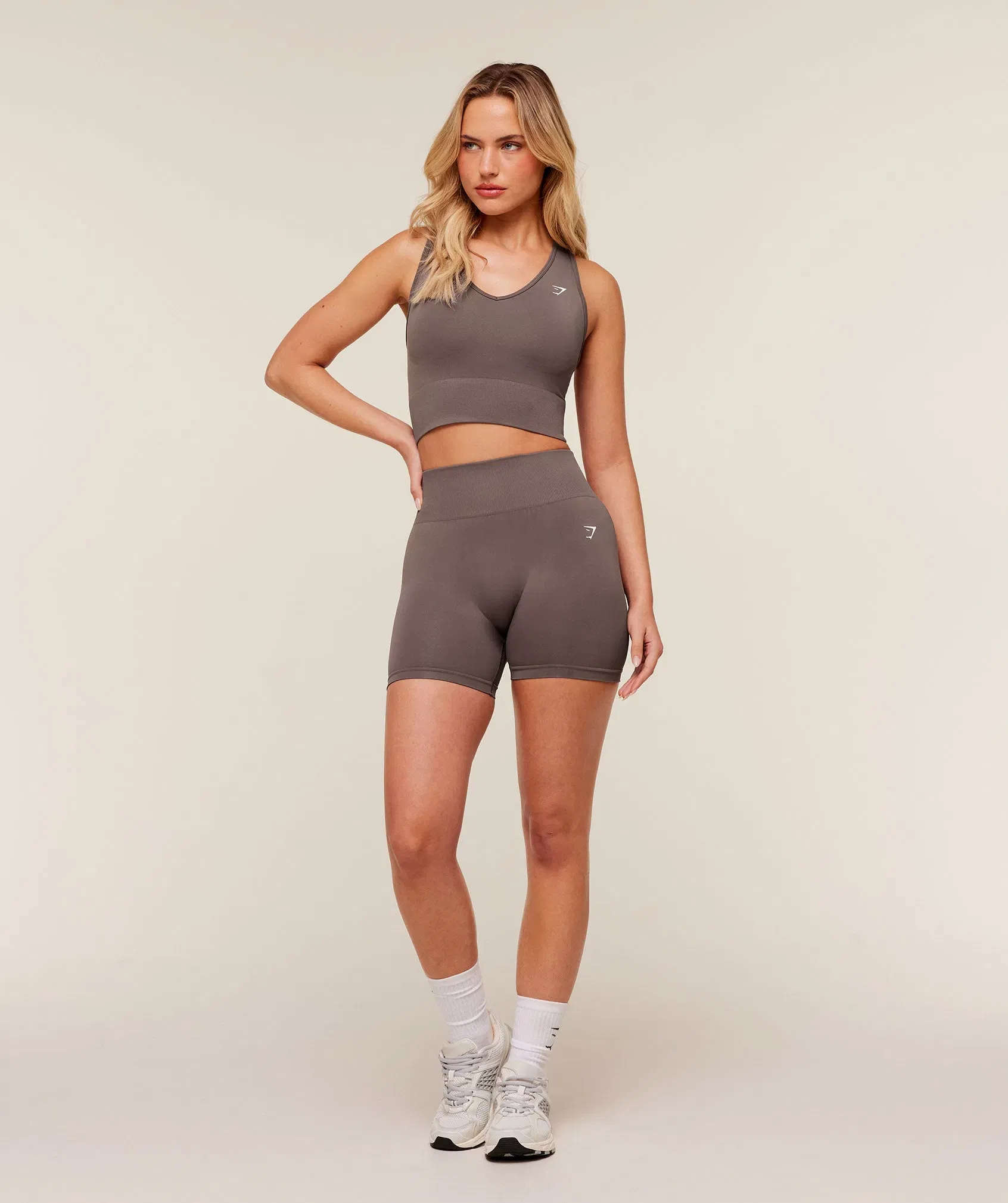 Gymshark Everyday Seamless Crop Tank - Cool Brown