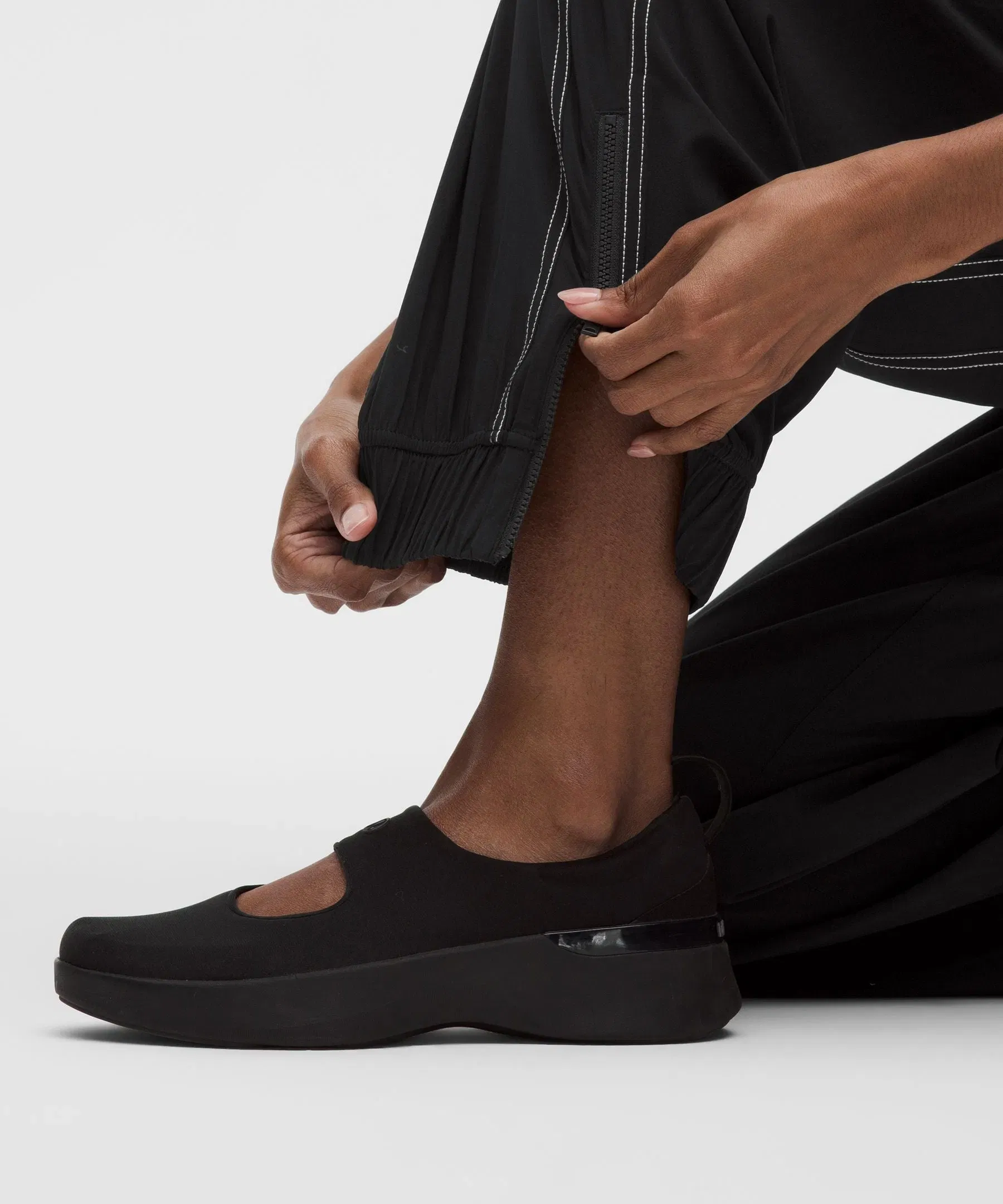 Lululemon Women's Define High-Rise Swift Jogger *Regular