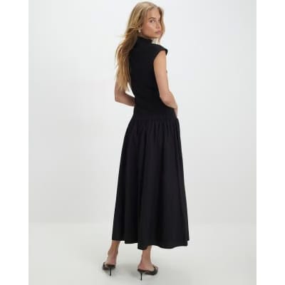 Black Short Sleeve Hybrid Drape Maxi Dress