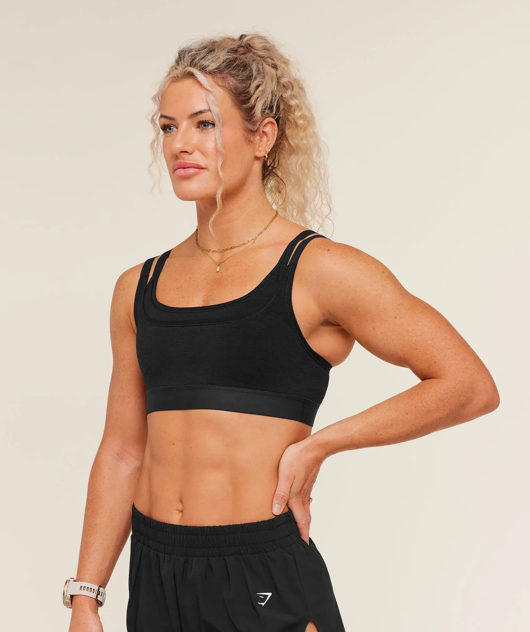 Women's Gymshark Interval Seamless Medium Support  Sports Bra Black
