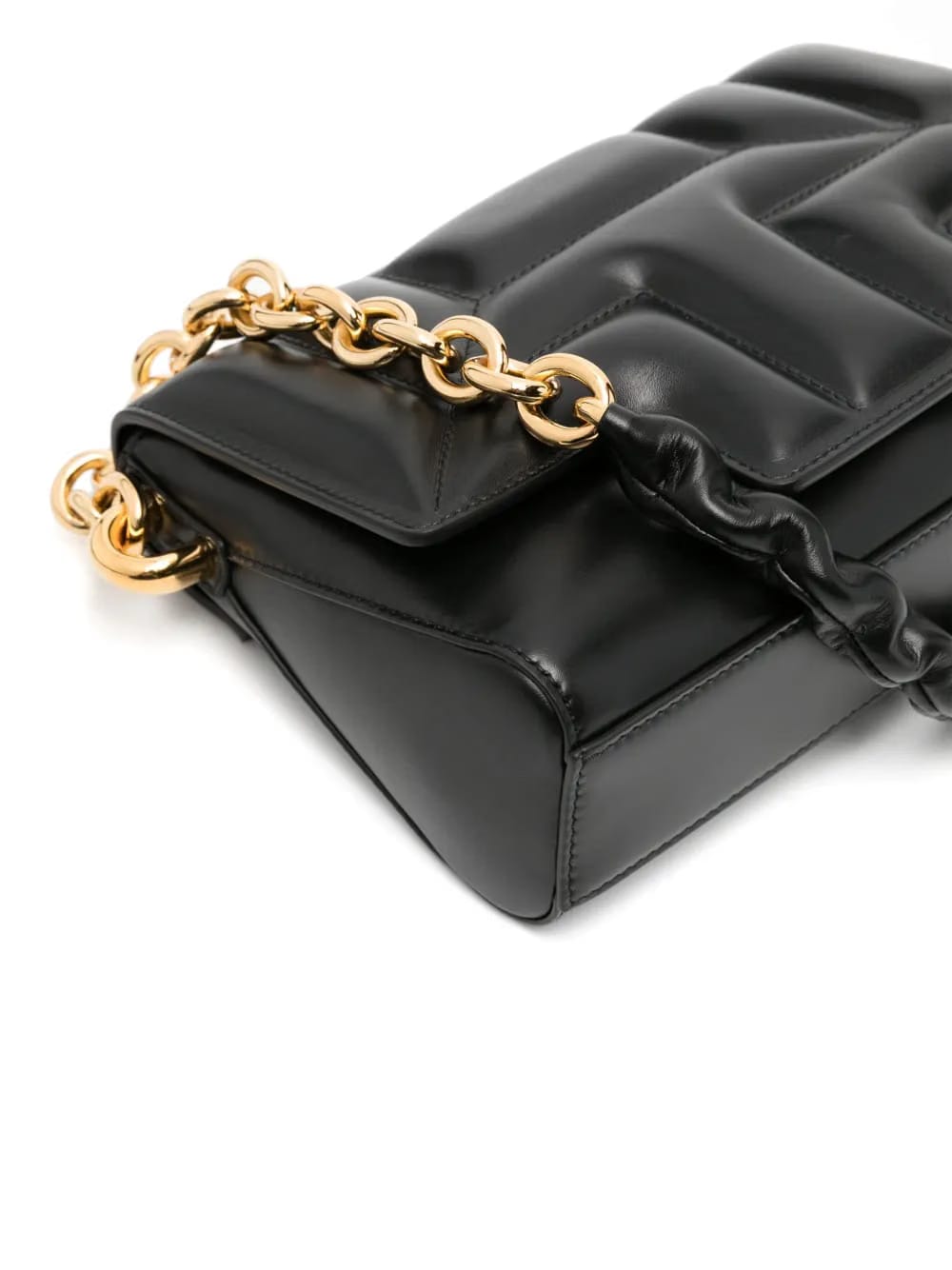 medium quilted shoulder bag