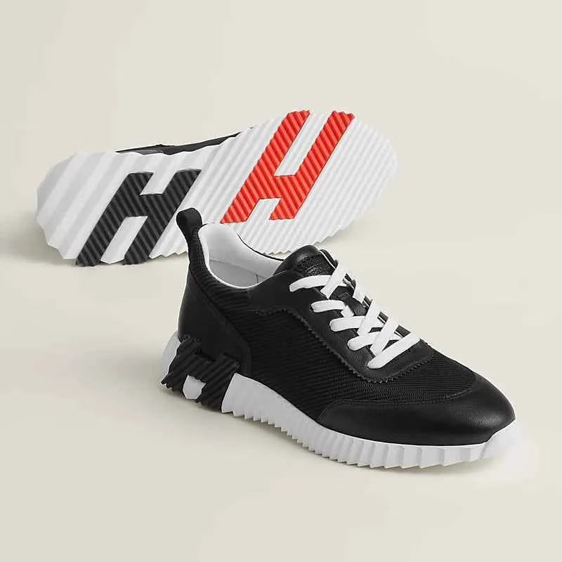 Bouncing sneaker