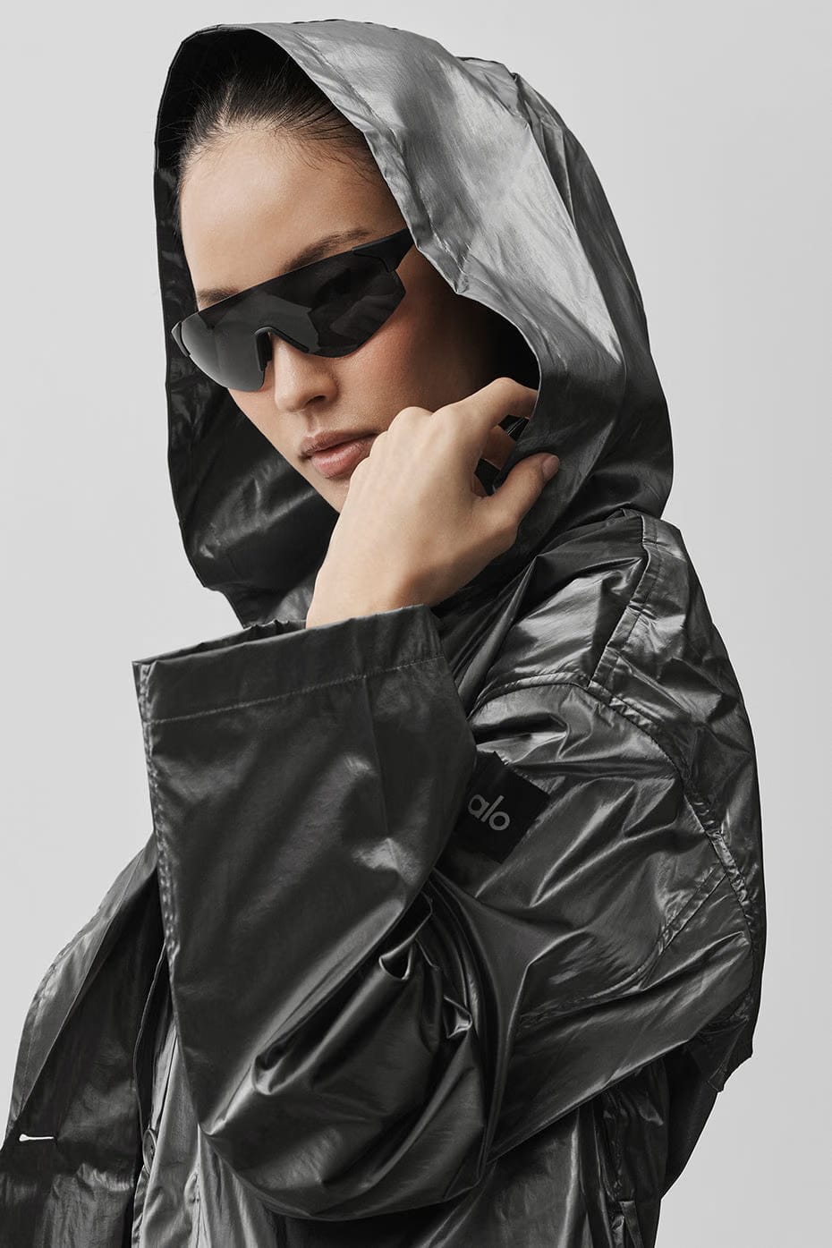 Metallic Break Line Trench