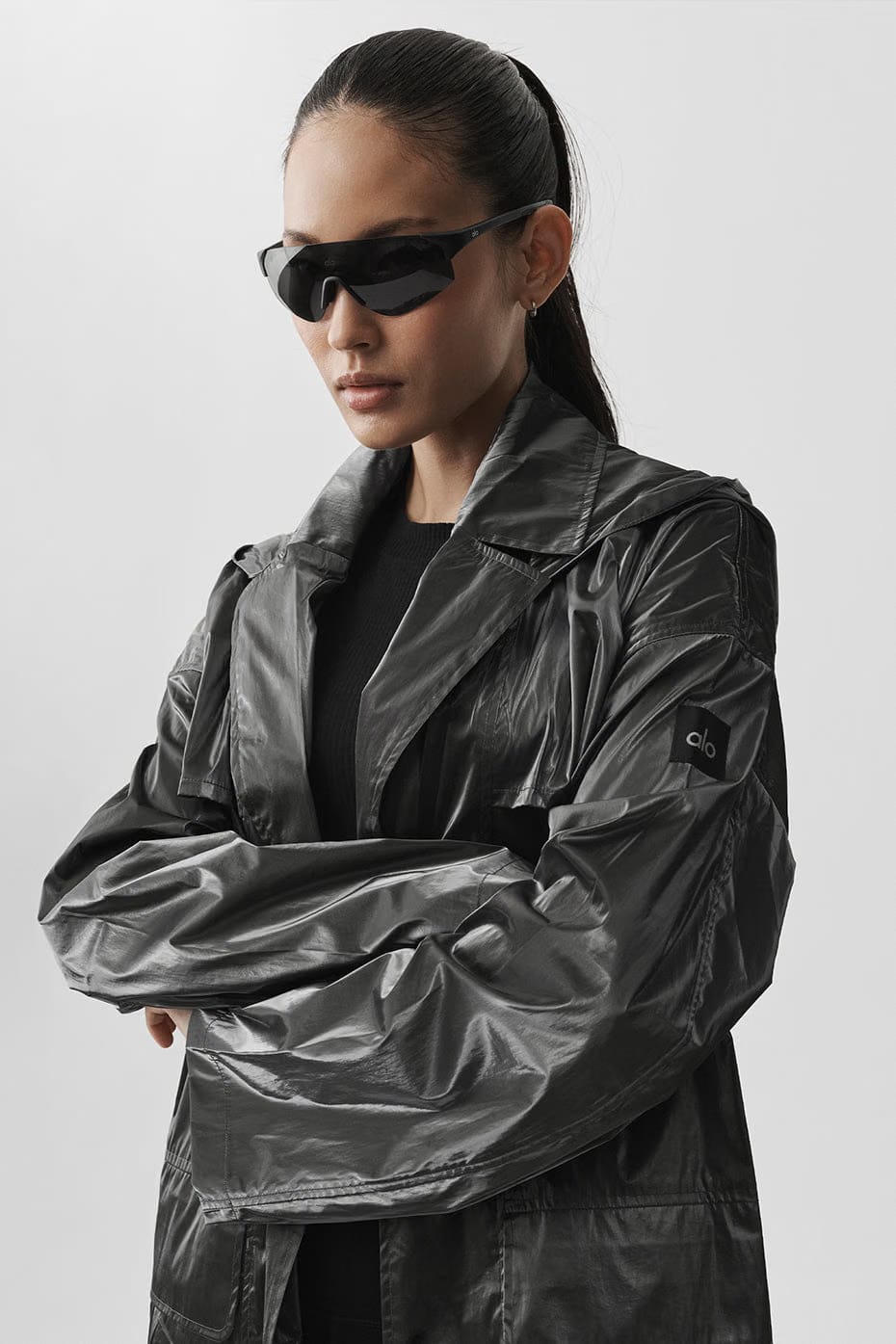 Metallic Break Line Trench