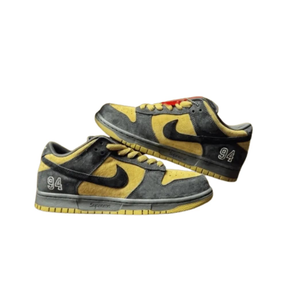 Nike Supreme x Dunk Low SB 'Camper Green'
