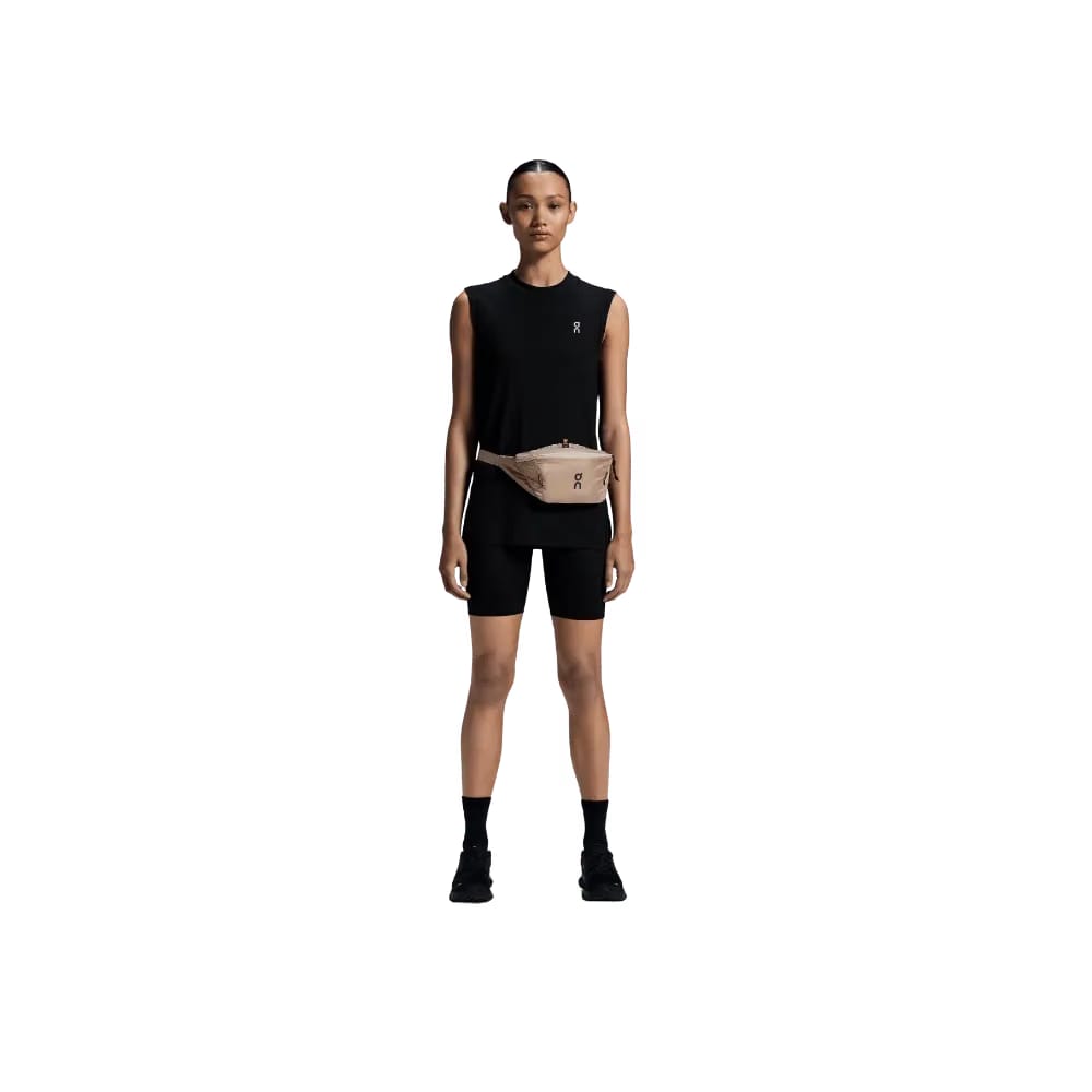 On Waist Pack 2L Lite Sand