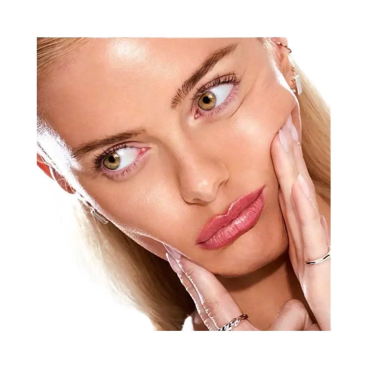 SACHEU Liquid Glow STAY-N All-Day Illuminator