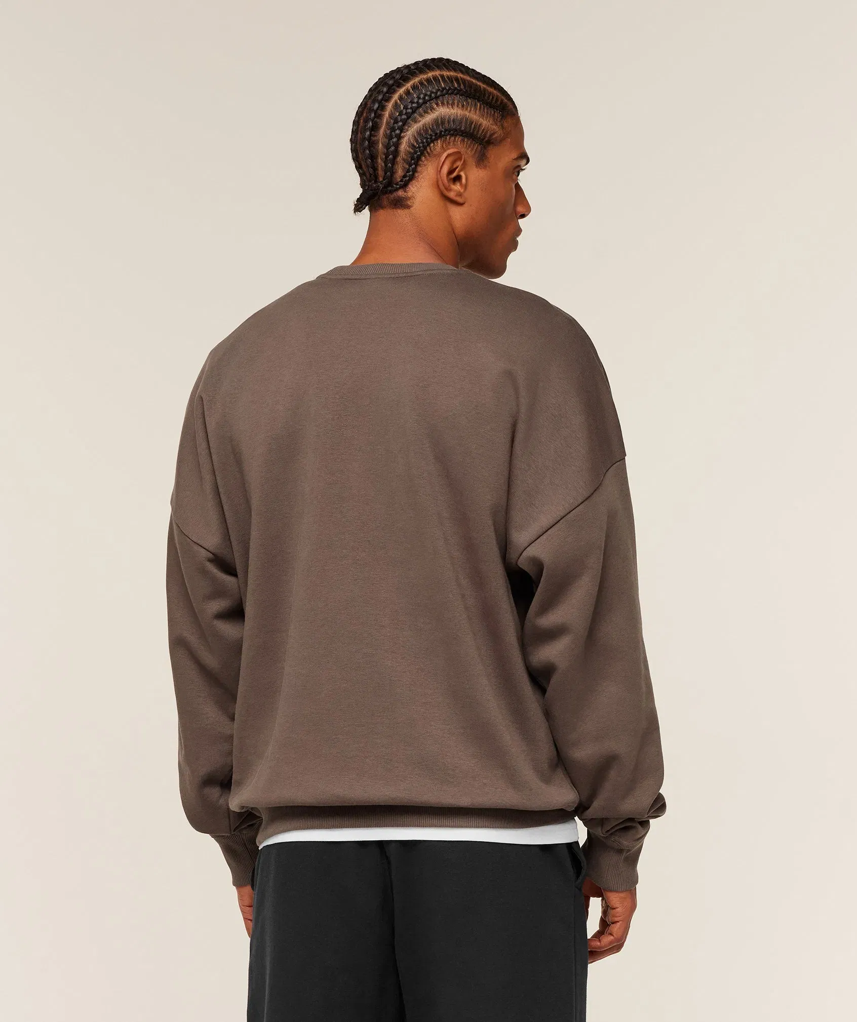 Gymshark Oversized Crest Crew - Soft Brown