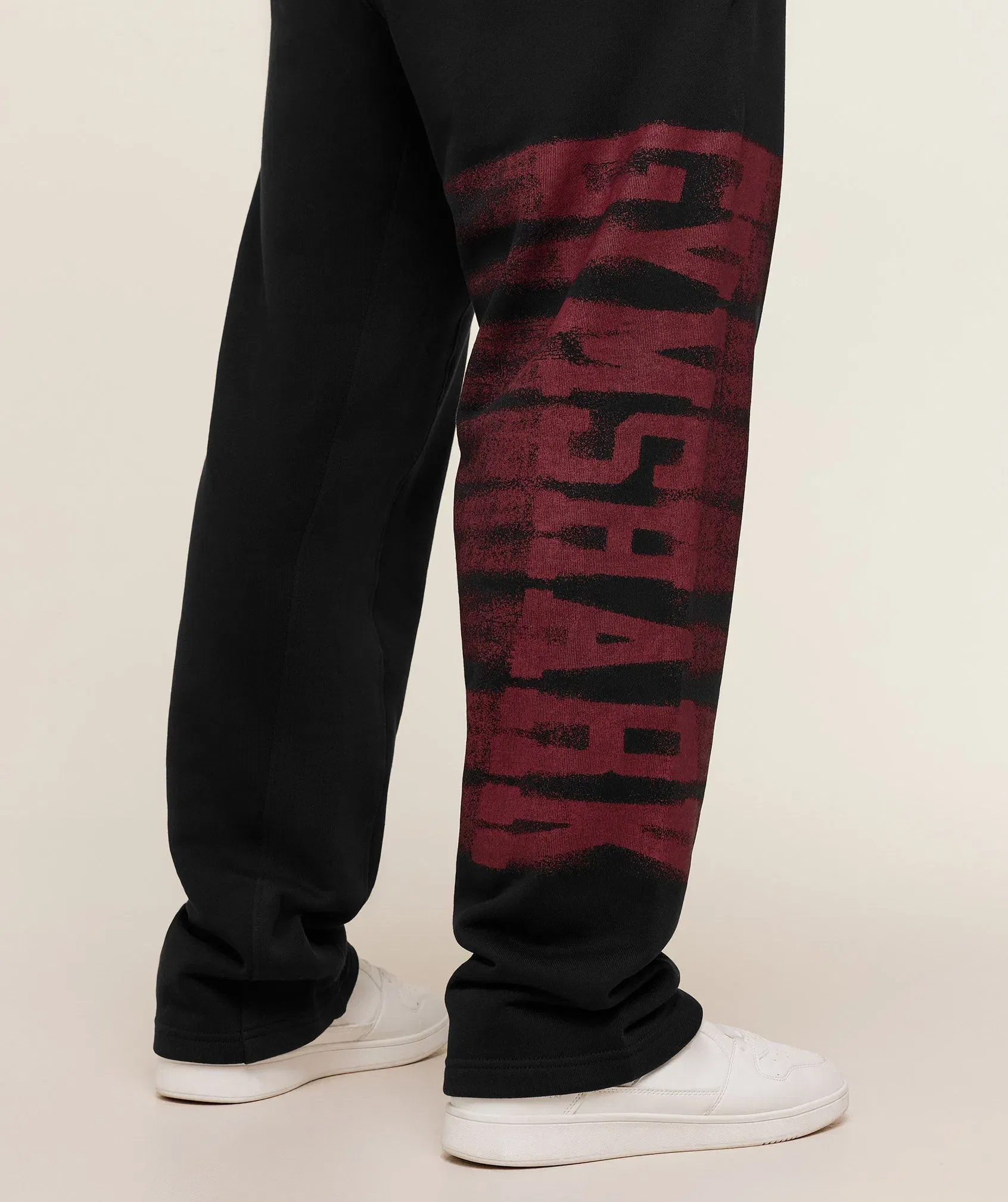 Gymshark Fade Graphic Straight Leg Pants - Black/Sets Red