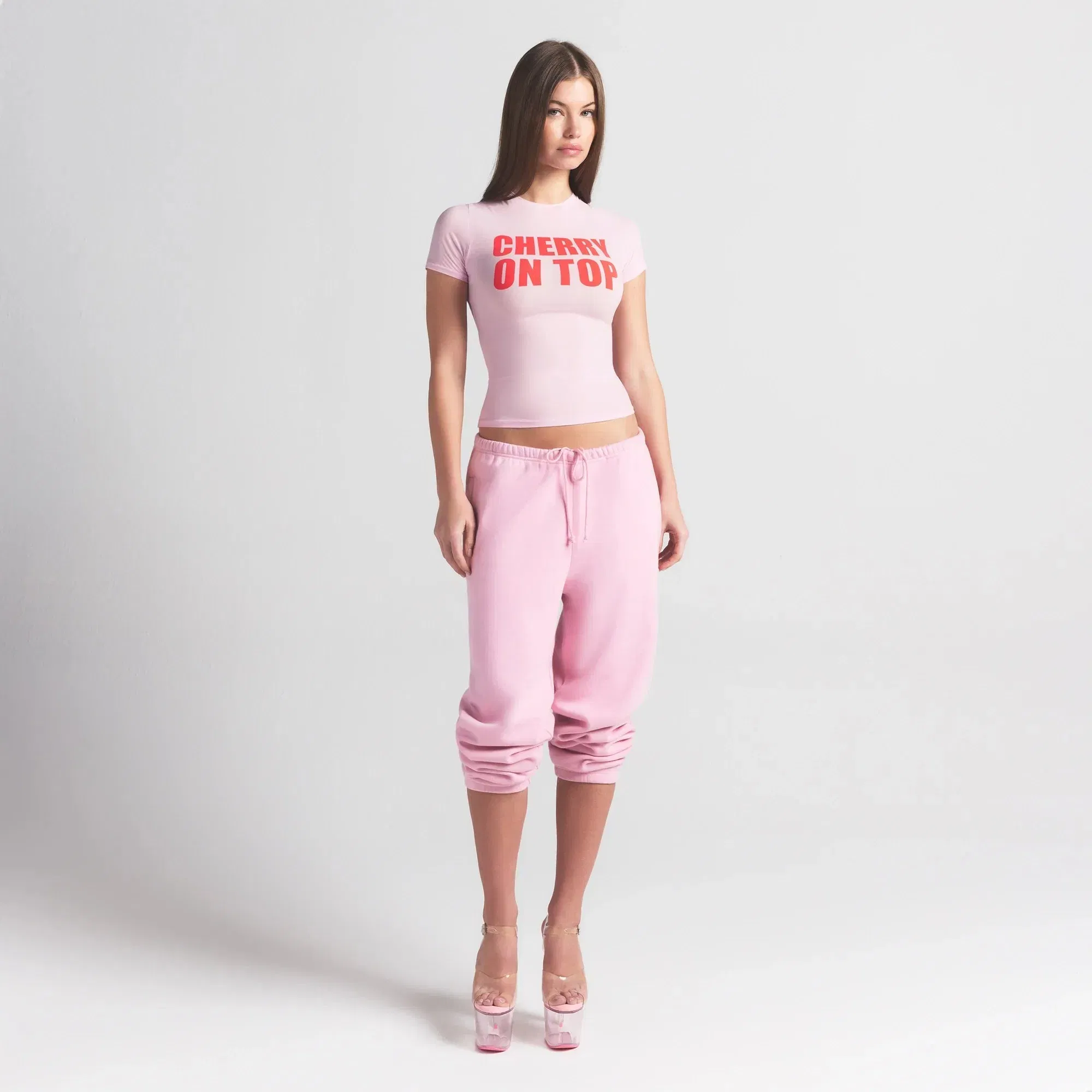 FITS EVERYBODY T-SHIRT | BABY PINK CHERRY ON TOP