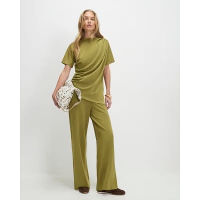 Green Short Sleeve Drape Tunic Top