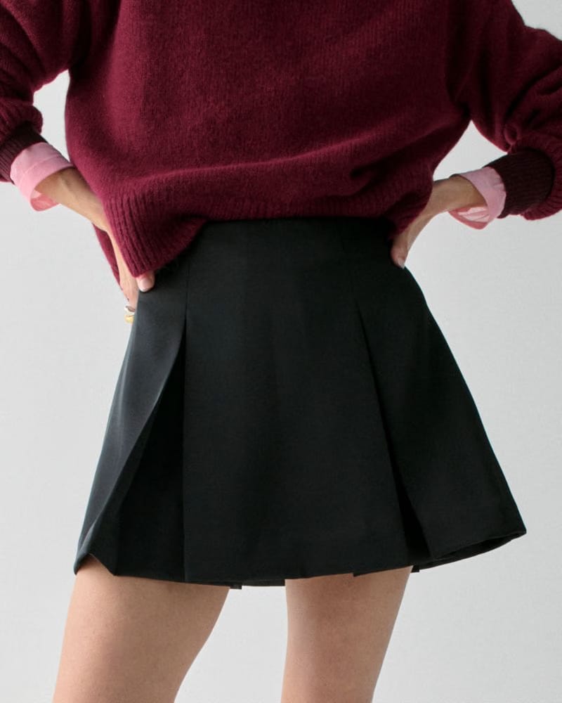 Box Pleat Mini Skirt