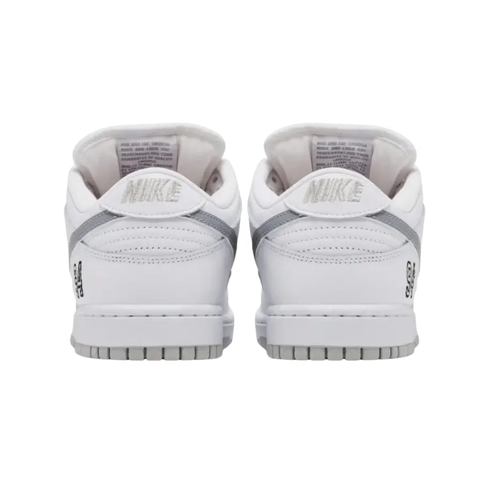 Nike Supreme x Dunk Low SB 'White Metallic Silver'