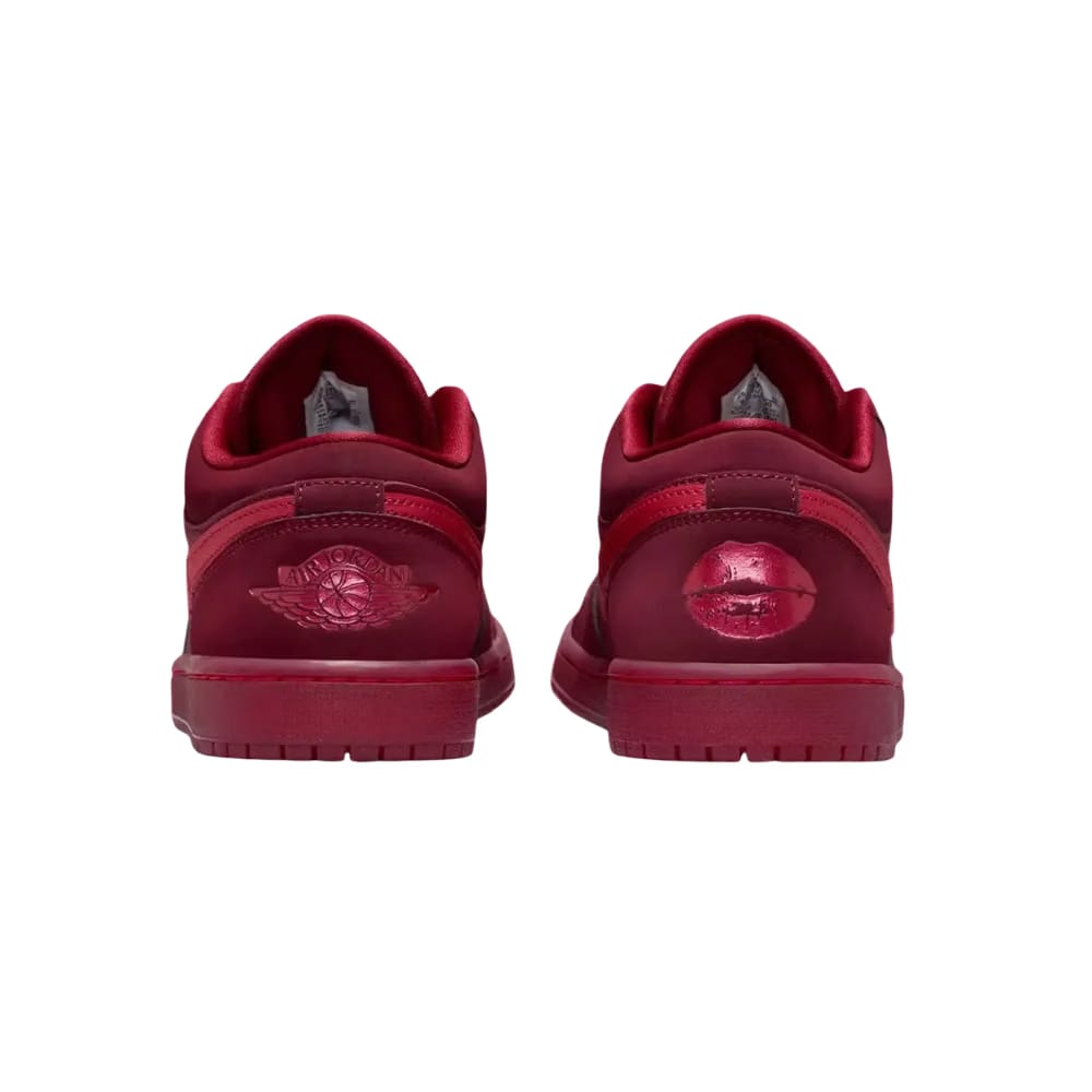 Air Jordan 1 Low SE 'Valentine's Day'