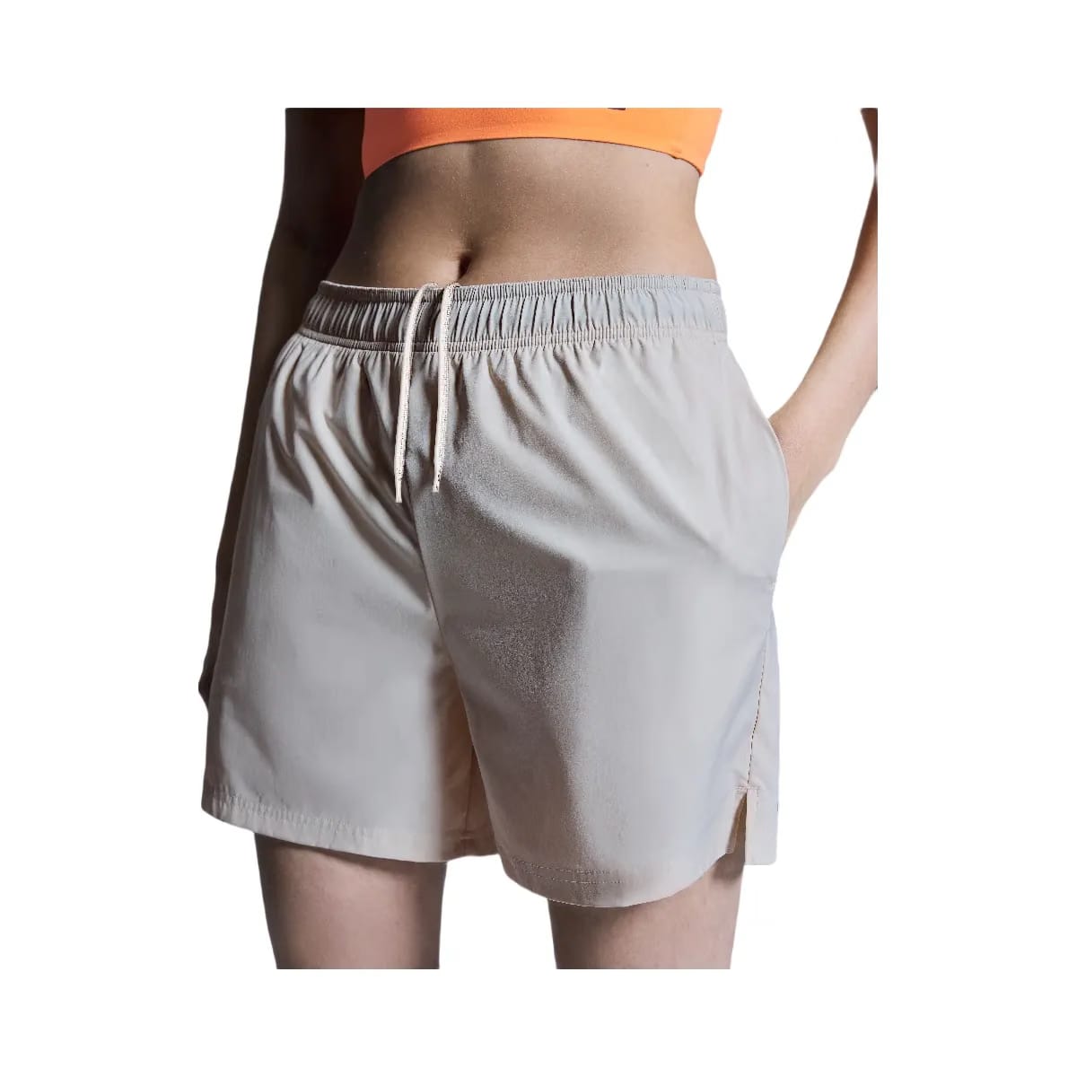 On 3" Core Shorts Sand